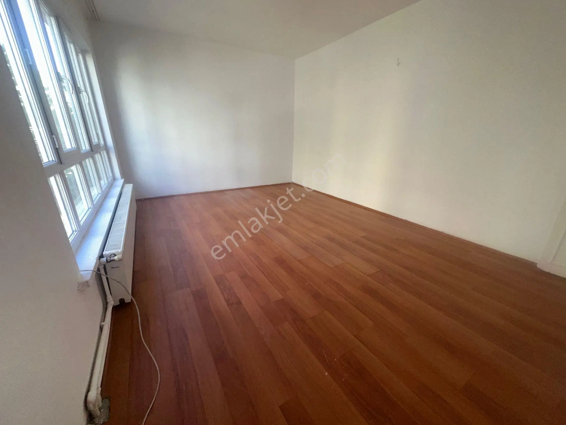 Basınevleri Mh Gata Ve Etlik Şehir Hastane Yakını 3+1 Bağımsız Salon - Görsel 3