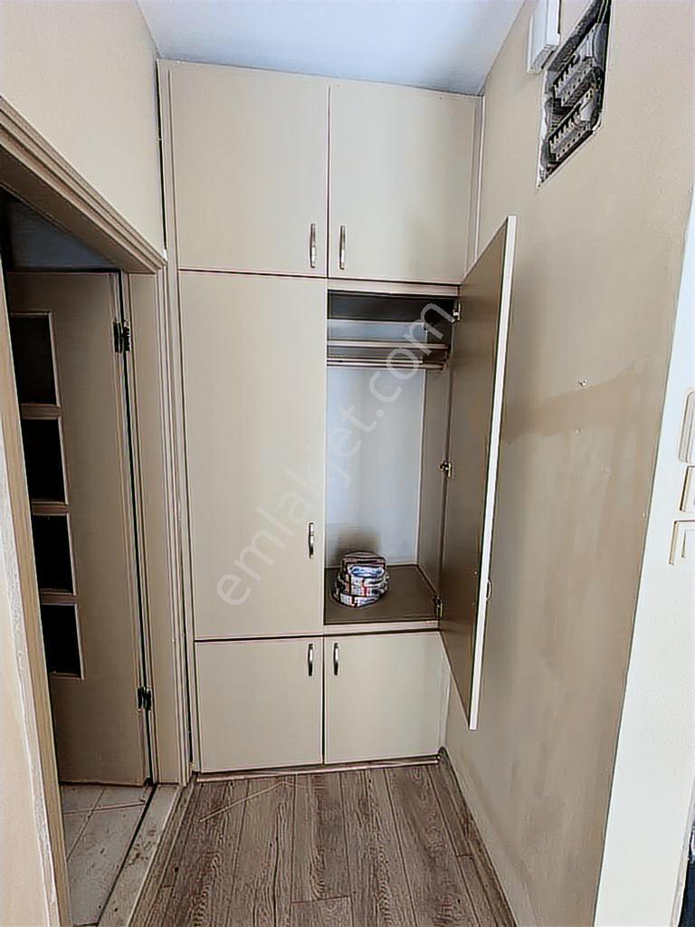 Bostanlı Çarşı İçerisinde Kiralık Ofis - Görsel 16