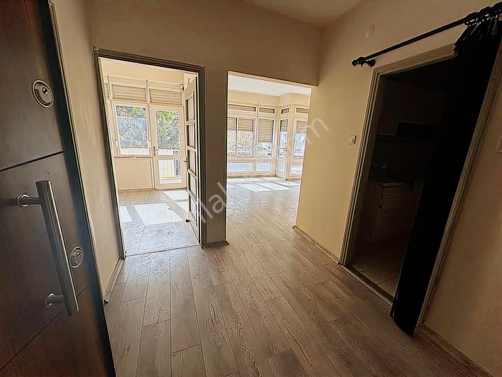 Bostanlı Çarşı İçerisinde Kiralık Ofis - Görsel 13