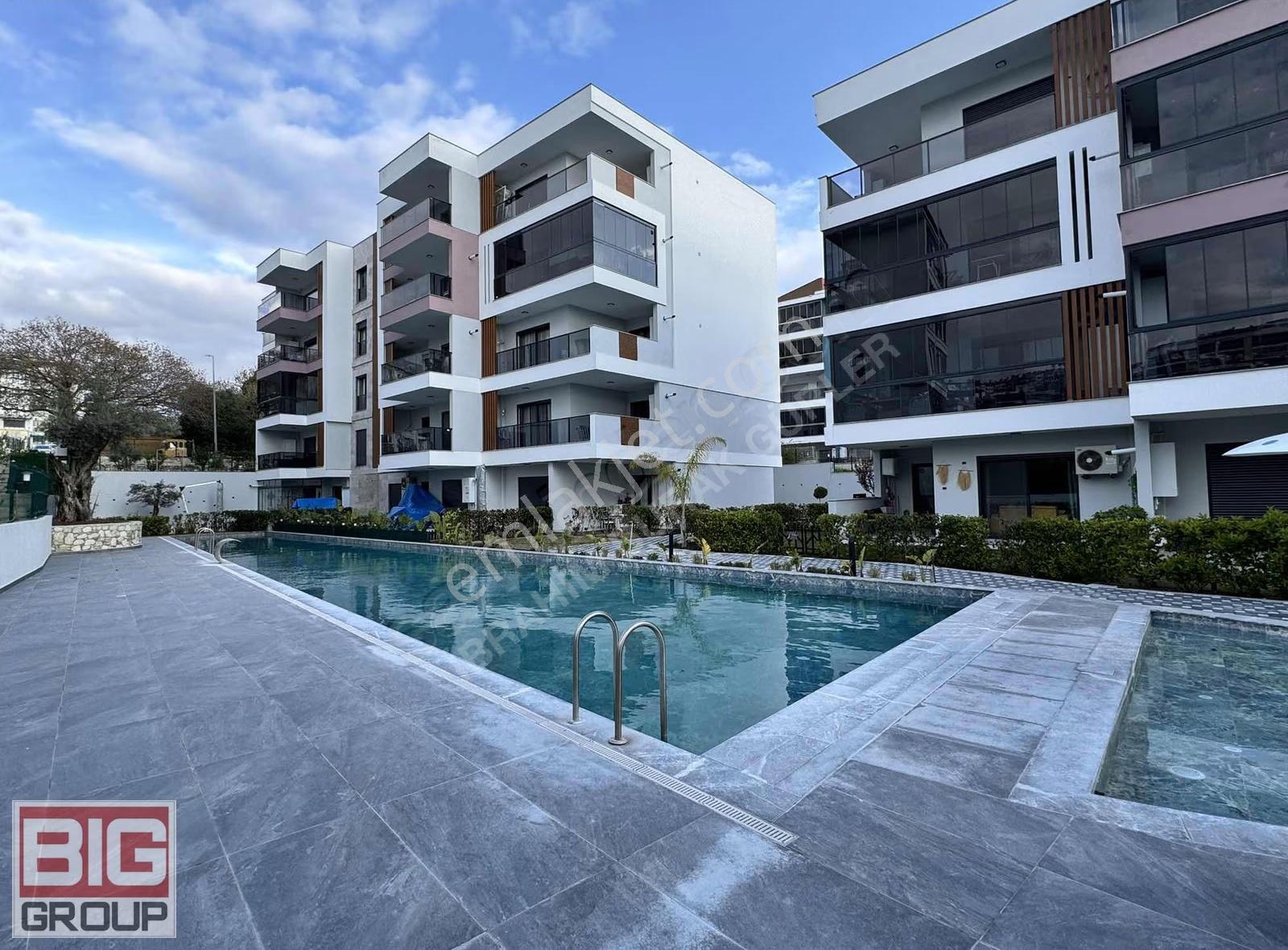 Kuşadası Merkeze Yakın, Yeni 2+1 Tertemiz Daire - Görsel 4