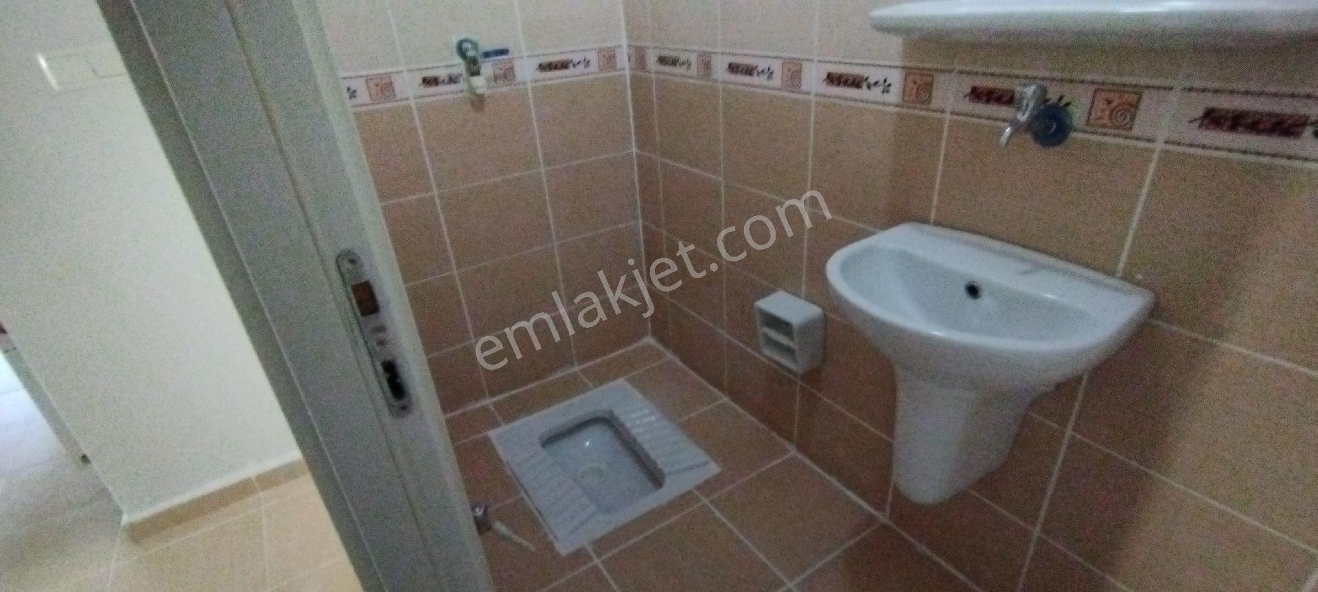 Sakarya Zümrüt Emlak'tan Korucuk Mahallesinde 1+1, Temiz Arakat Kiralık Daire - Görsel 18