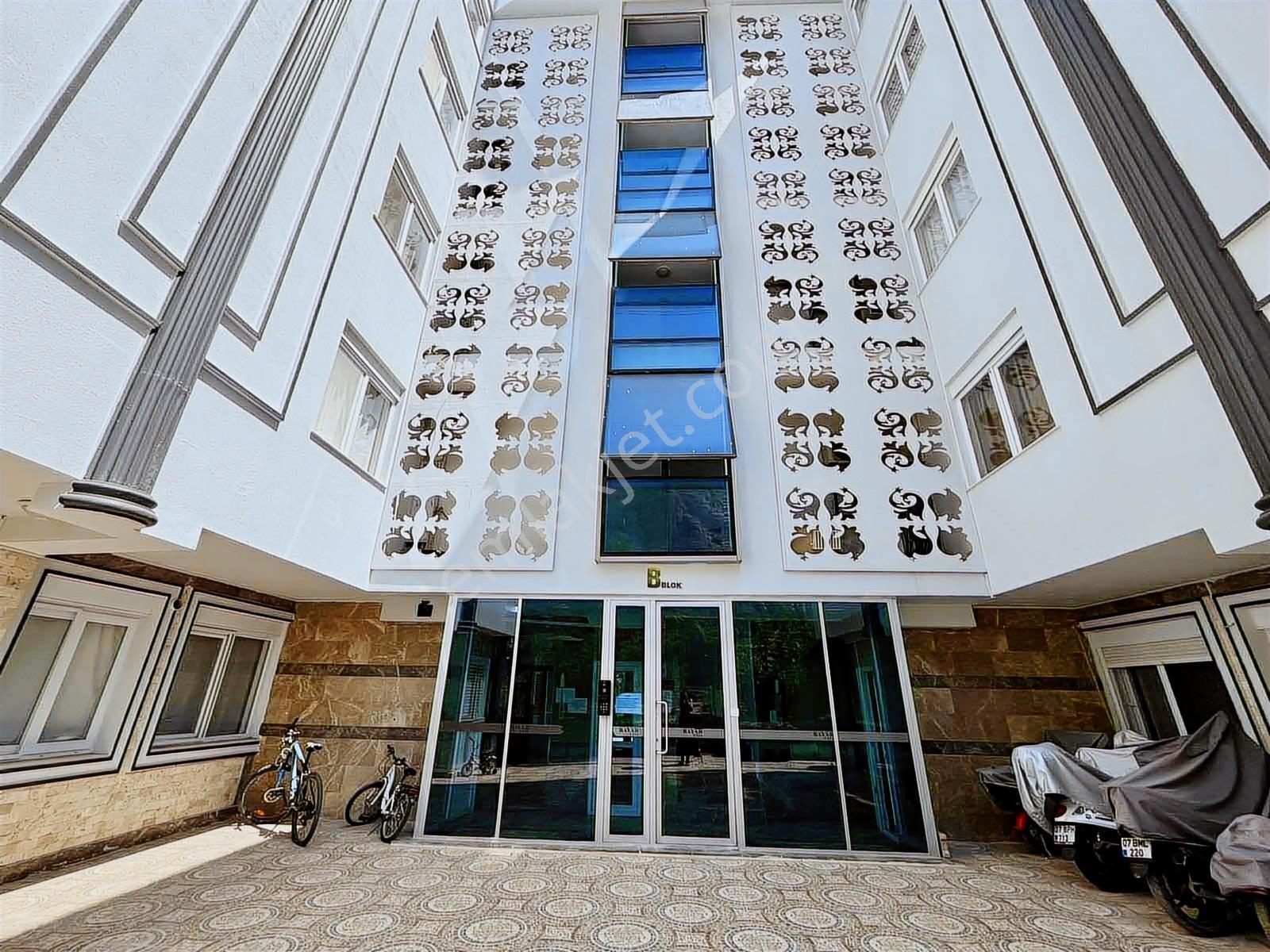 Poınt Invest'ten Hurmanın Kalbi 1+1 Dağ Manzaralı Arakat - Görsel 24
