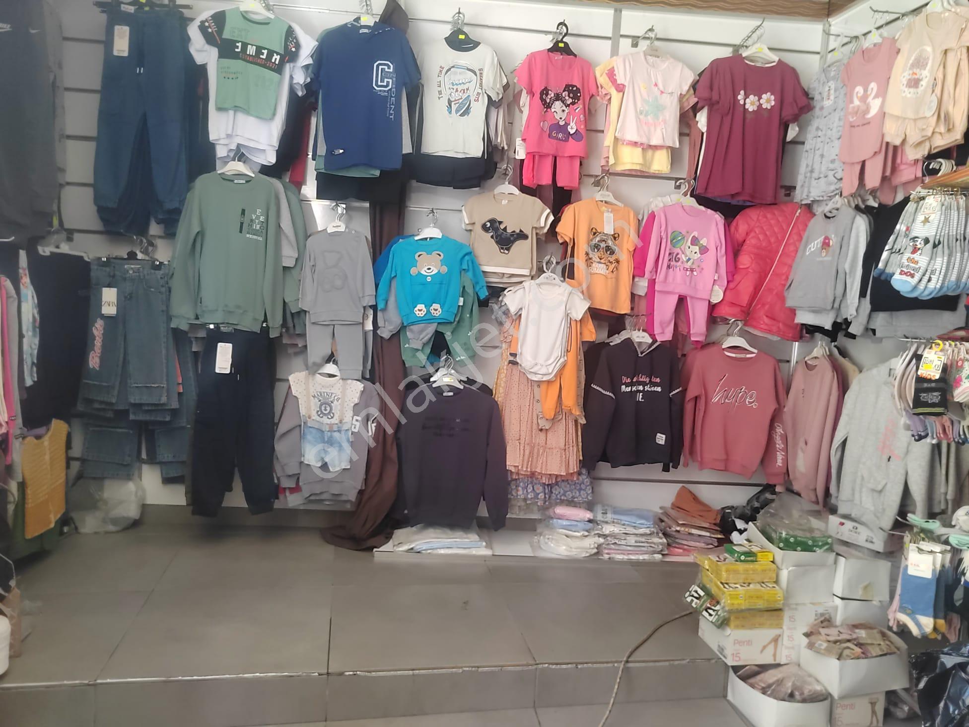 Cadde Üzerinde !!! Tek !!! Devren Satılık Butik & Tuhafiye - Görsel 4