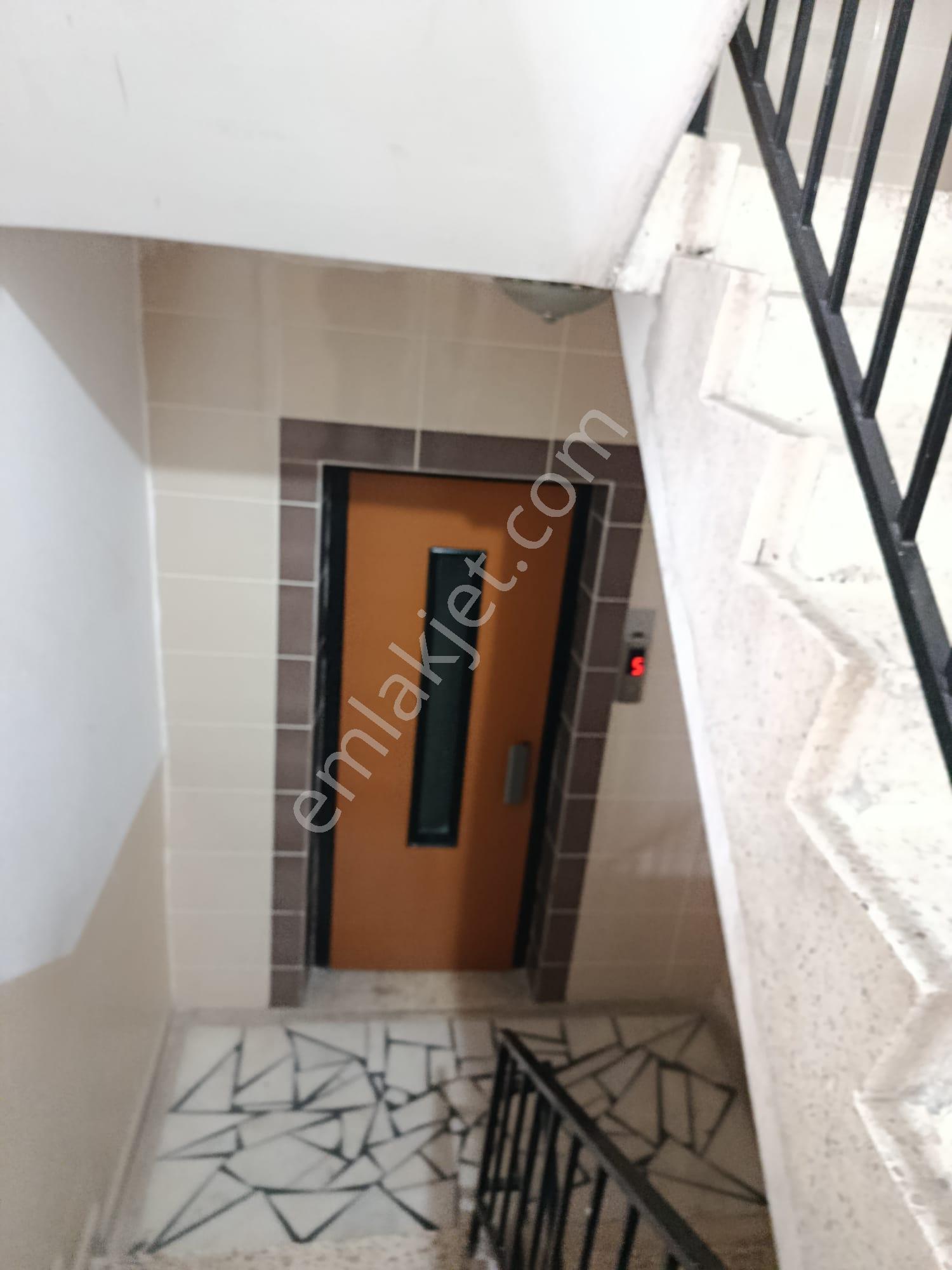 Kiralık Kurtuluş Caddesi 2+1 105 Metrekare Daire Doğalgazlı Asansörlü - Görsel 21