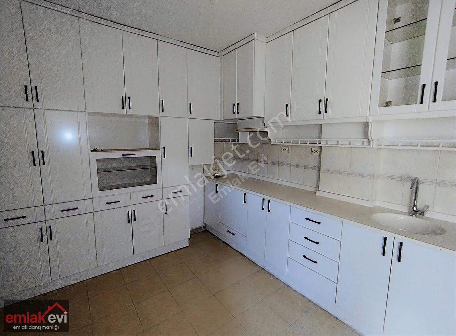 Emlak Evi'nden Orta Mh De Kiralık Geniş 2+1 Daire - Görsel 2