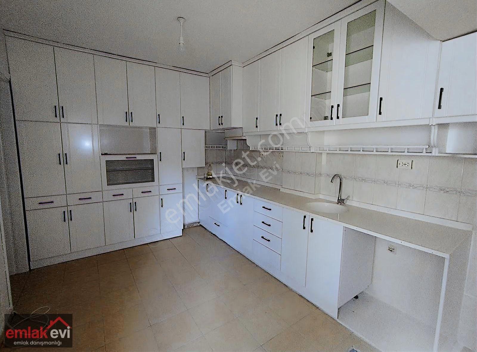 Emlak Evi'nden Orta Mh De Kiralık Geniş 2+1 Daire