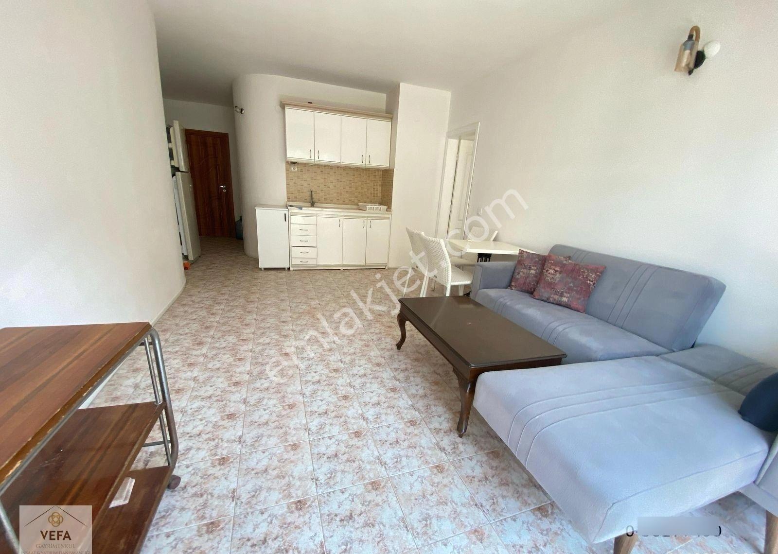 Vefa Gayrimenkul'den Denize Sıfır + Eşyalı Kiralık 1+1 Daire - Görsel 4