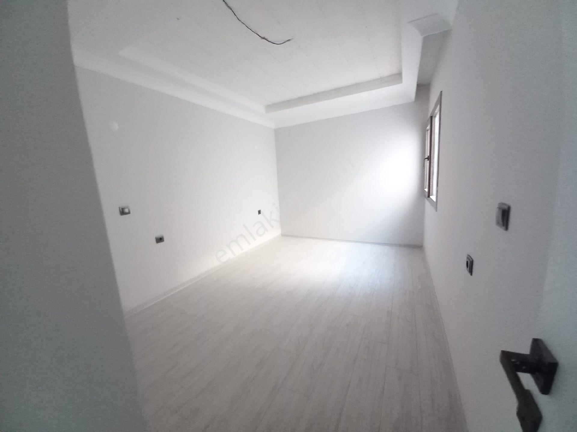 Bergama Turabey Mah Sıfır Doğalgazlı Yerden Isıtma 3 Banyolu Lüks 5+1 Dubleks Daire Satılık - Görsel 13