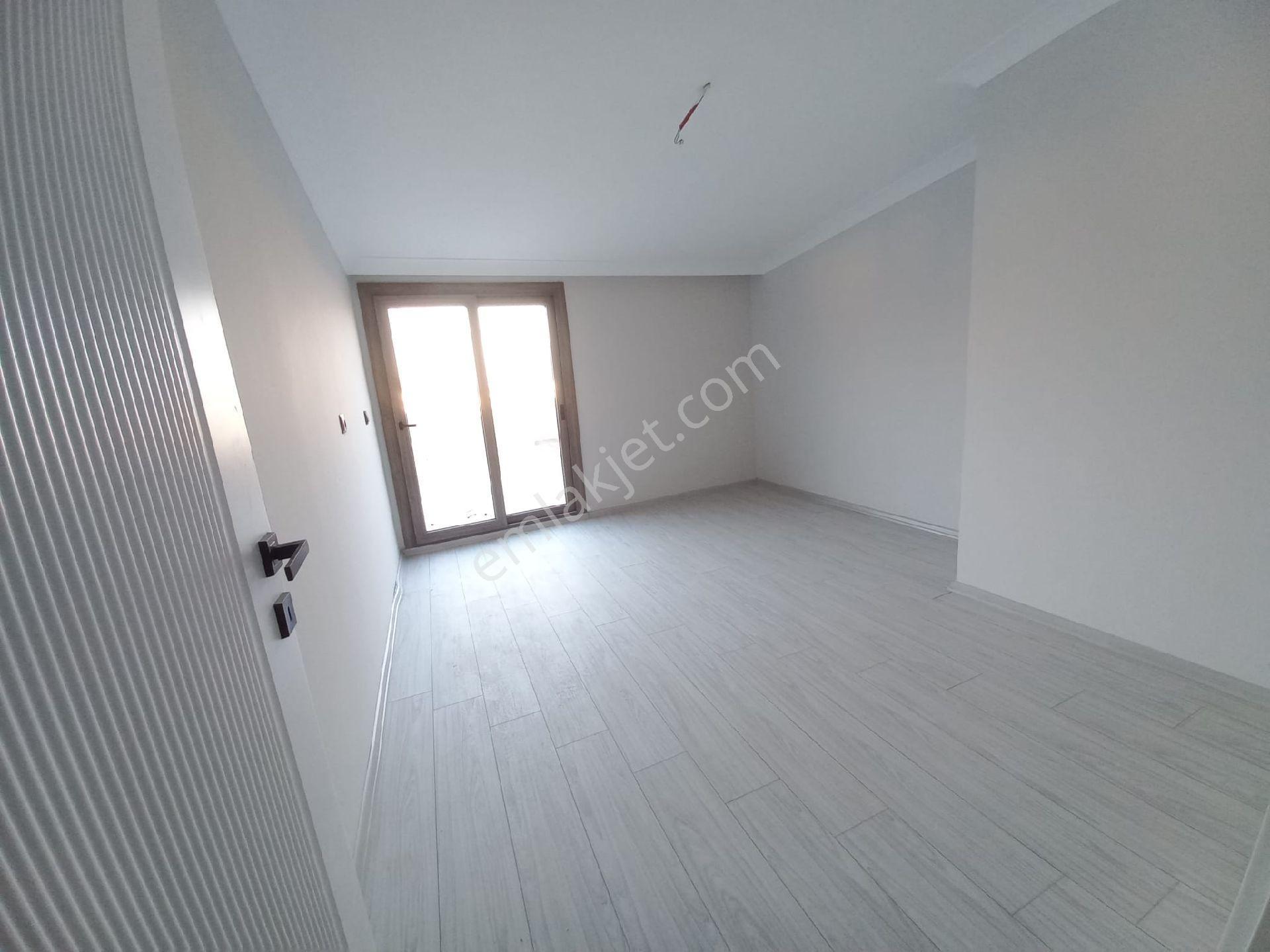 Bergama Turabey Mah Sıfır Doğalgazlı Yerden Isıtma 3 Banyolu Lüks 5+1 Dubleks Daire Satılık - Görsel 11