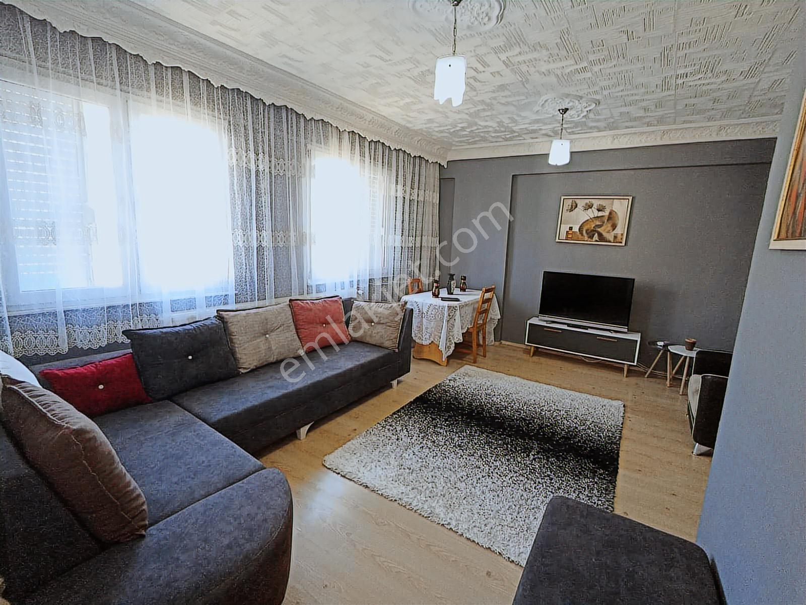Güvenlik'te Doğalgazlı Ful Eşyalı Tramvaya 300m Katta 3+1 Daire - Görsel 11