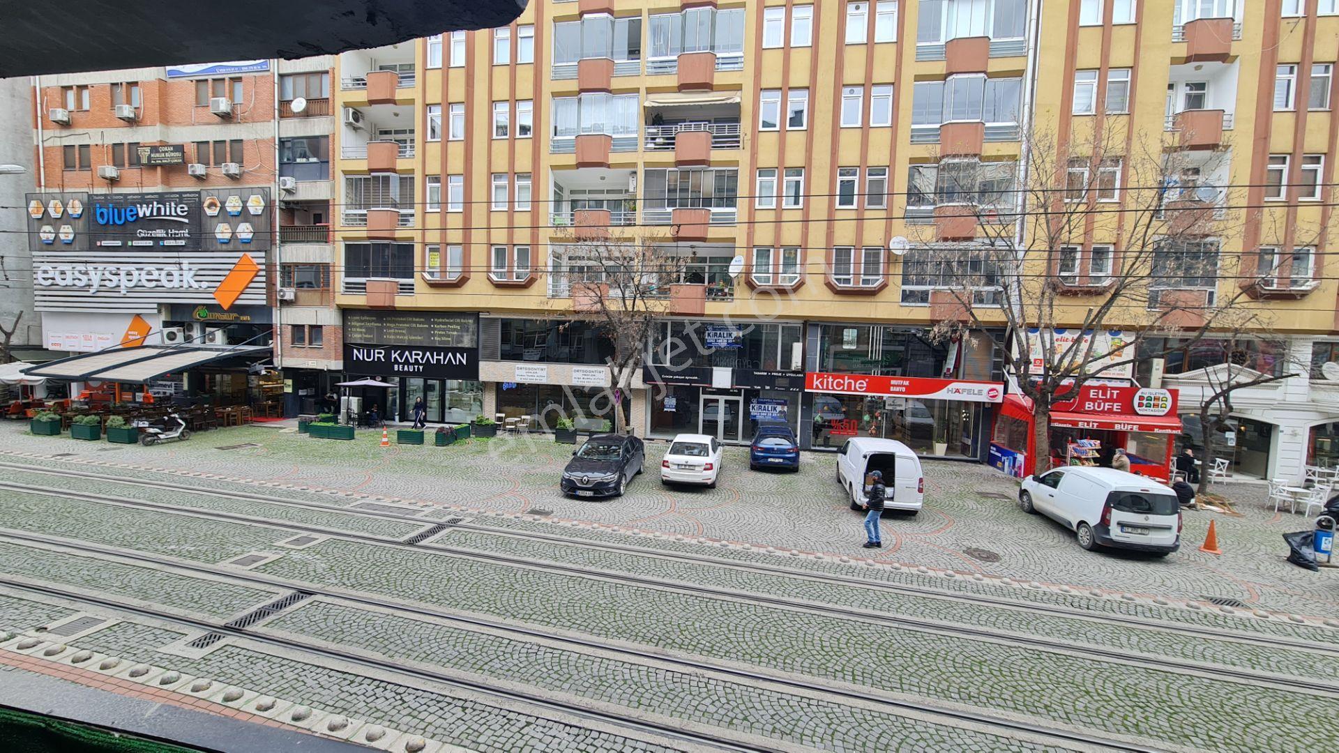 İzmit Merkezde Kurumsala Uygun 200m² Prestijli Kiralık Mağaza - Görsel 30