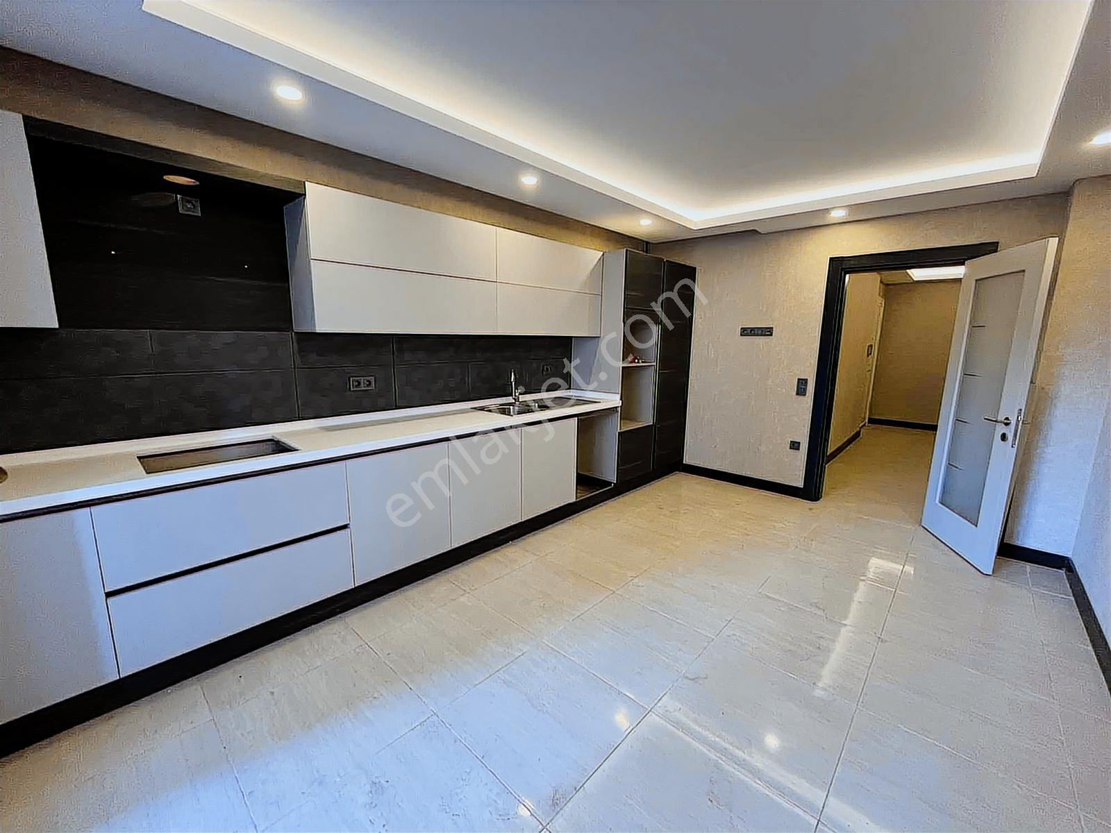 Beylikdüzünün En Prestijli Sitesinde Satılık 4+1 Lüx Daire - Görsel 5