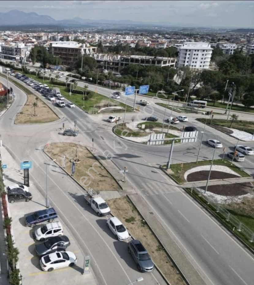 Qzen' Den 45 Dairelik Projeye Uygun Köşe 5 Kat İmarlı Arsa