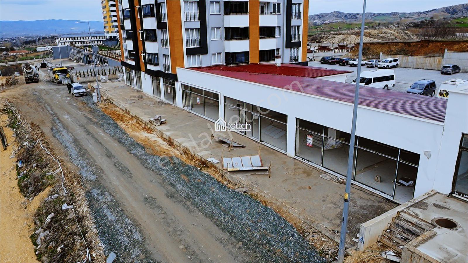 Hacıbey Doğu Konutlarında Kiralık Sıfır Dükkan - Görsel 11