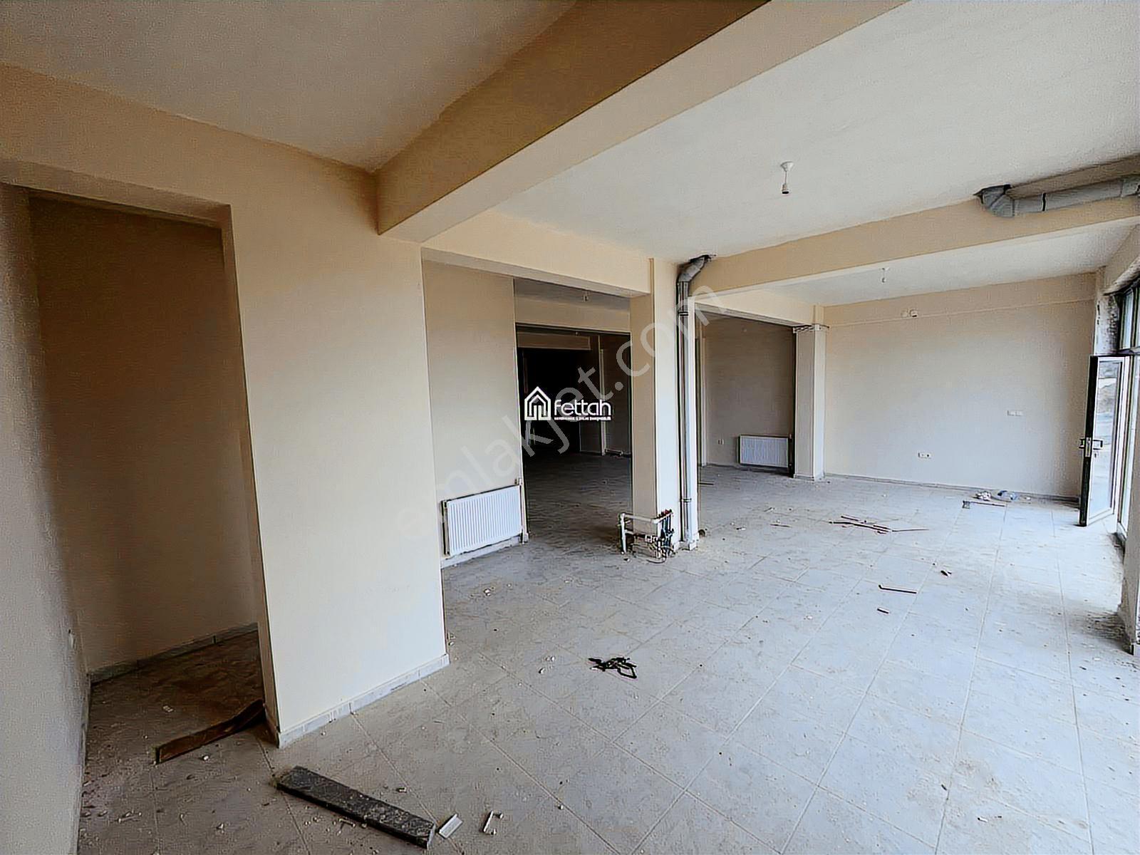 Hacıbey Doğu Konutlarında Kiralık Sıfır Dükkan - Görsel 3