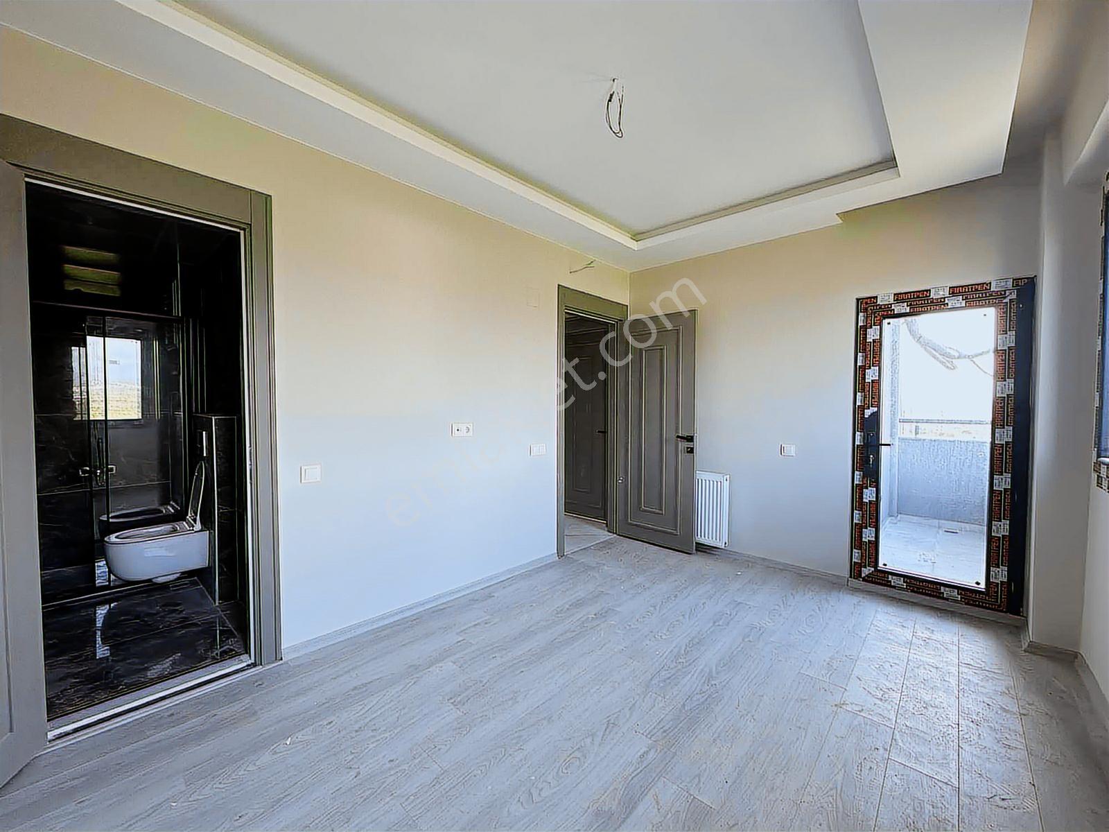 Çeşmeli De Site İçi Tek Blok Havuzlu 3+1 Kiralık Sıfır Daire - Görsel 15