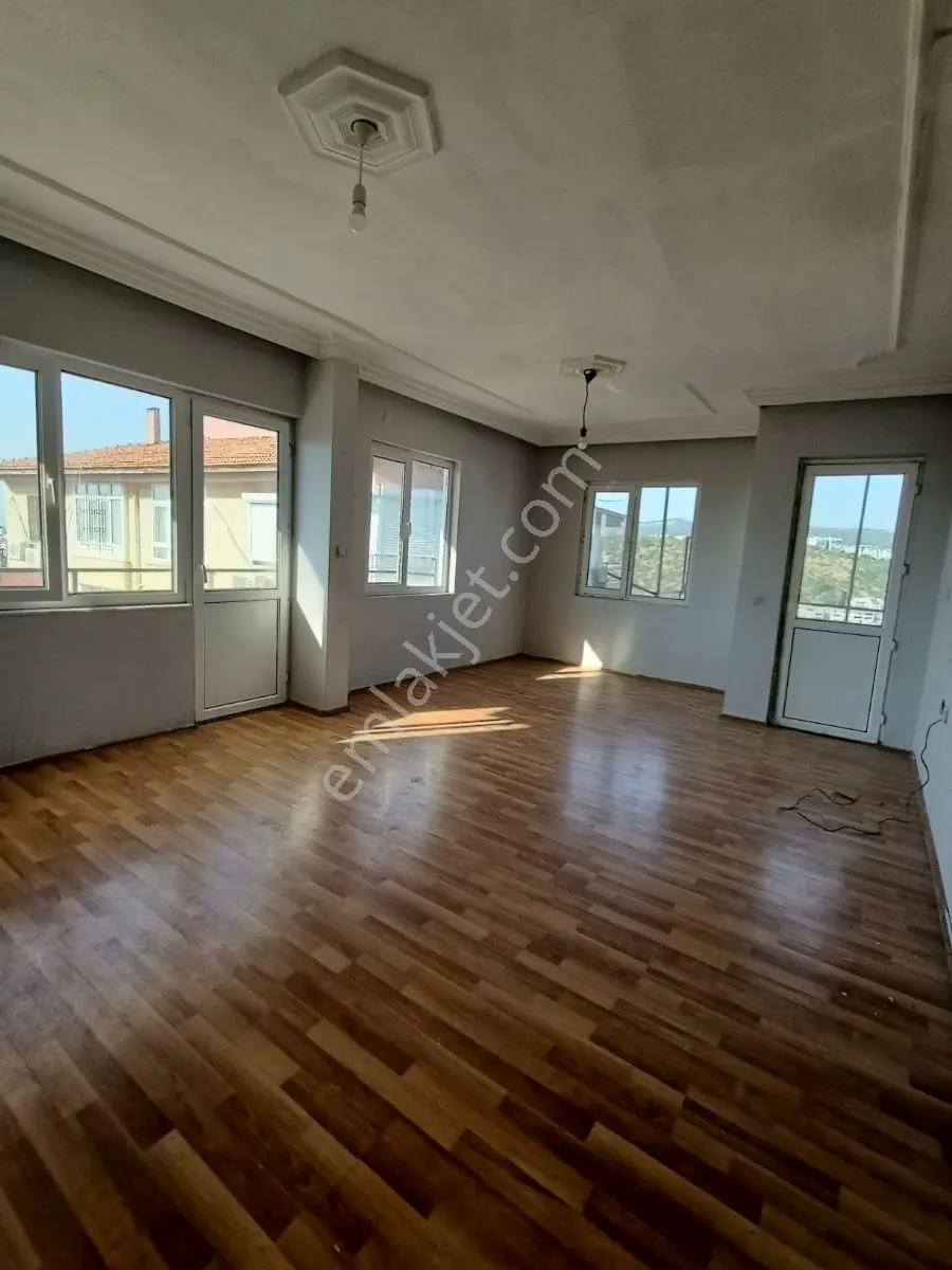 Kadınlar Denizi Deniz Manzaralı Daire - Görsel 2