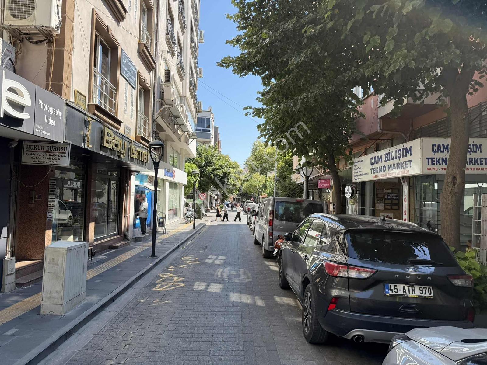 Karakaş'tan Tahir Ün Cd. İşlek Caddede 2+1 Ev / Ofis Fırsatı - Görsel 11