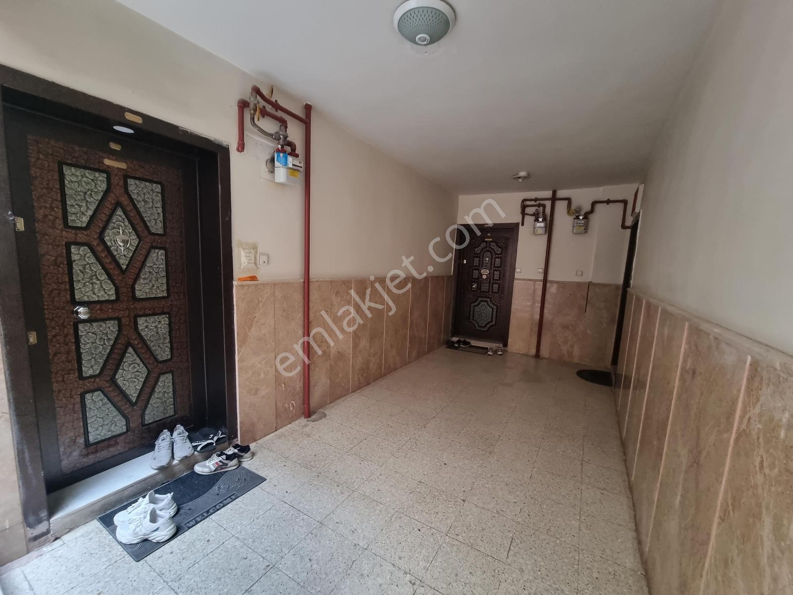 İmir Emlak'tan 3+1 130m2 Ayyıldız Cadde Üstünde 3.kat Daire - Görsel 30