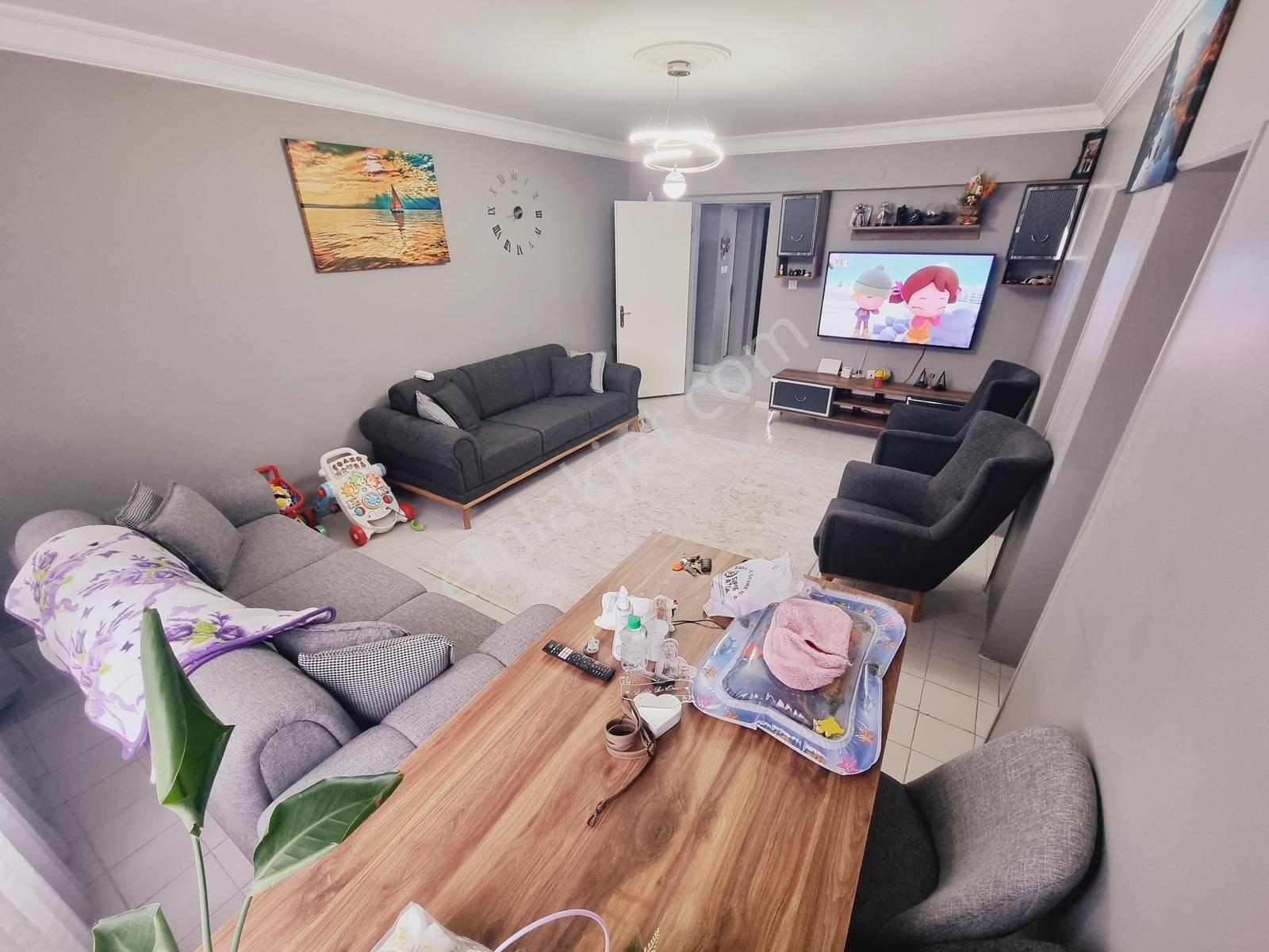 İmir Emlak'tan 3+1 130m2 Ayyıldız Cadde Üstünde 3.kat Daire - Görsel 17