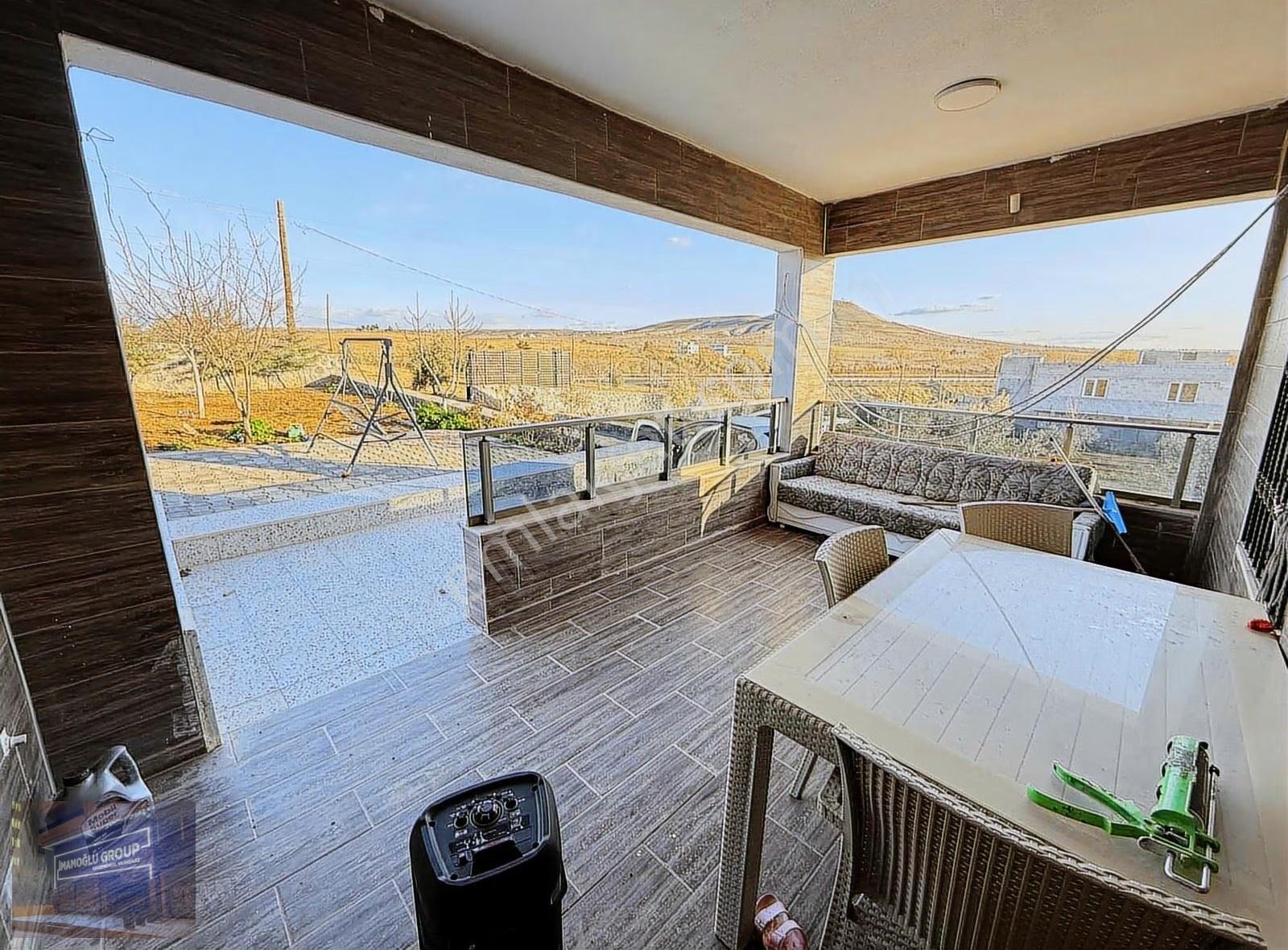 Diyarbakır Yolunda Şehire 14km Uzaklıkta Özenle Yapılmış Villa - Görsel 4