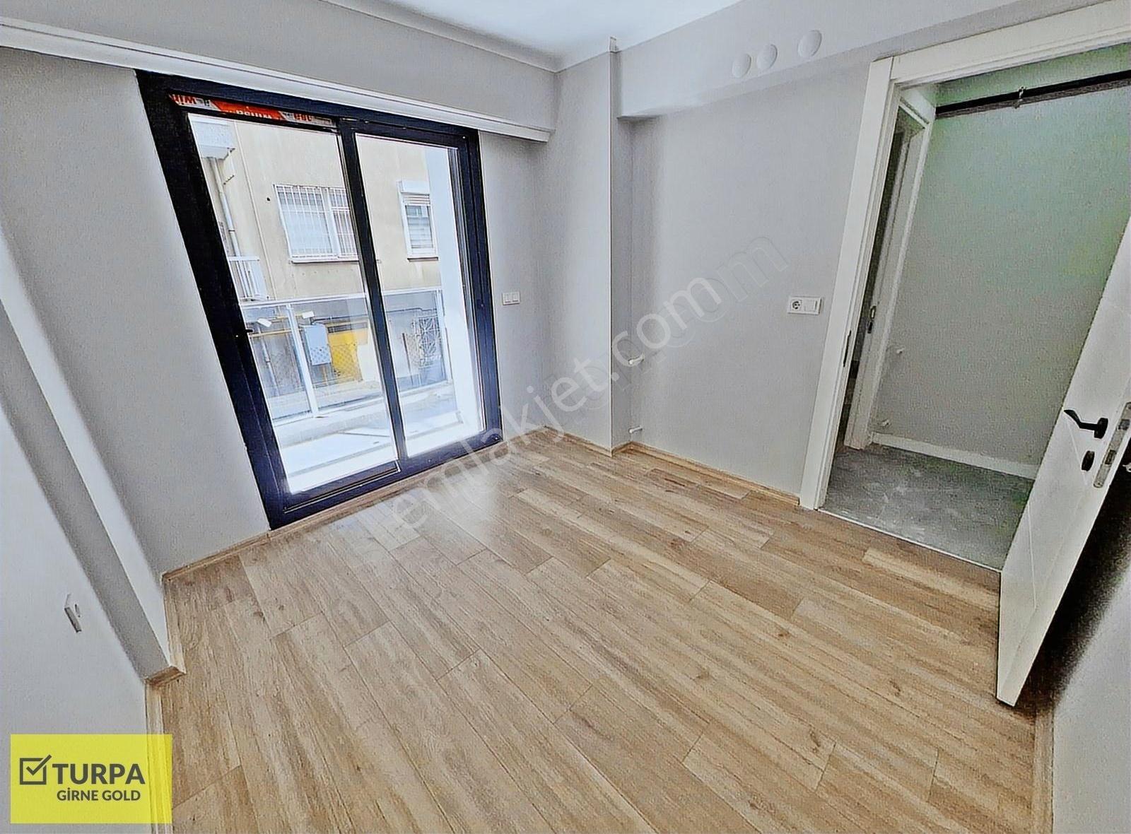 Bostanlı'da Köşe Konumda Ebeveyn Banyolu 3+1 Satılık Sıfır Daire - Görsel 26