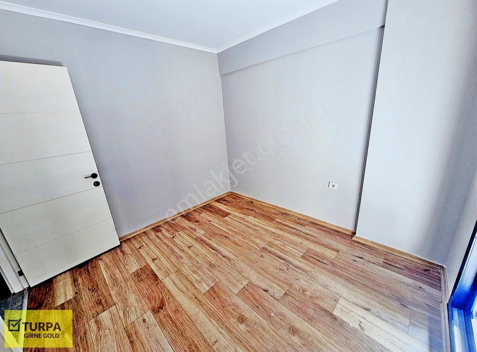 Bostanlı'da Köşe Konumda Ebeveyn Banyolu 3+1 Satılık Sıfır Daire - Görsel 5