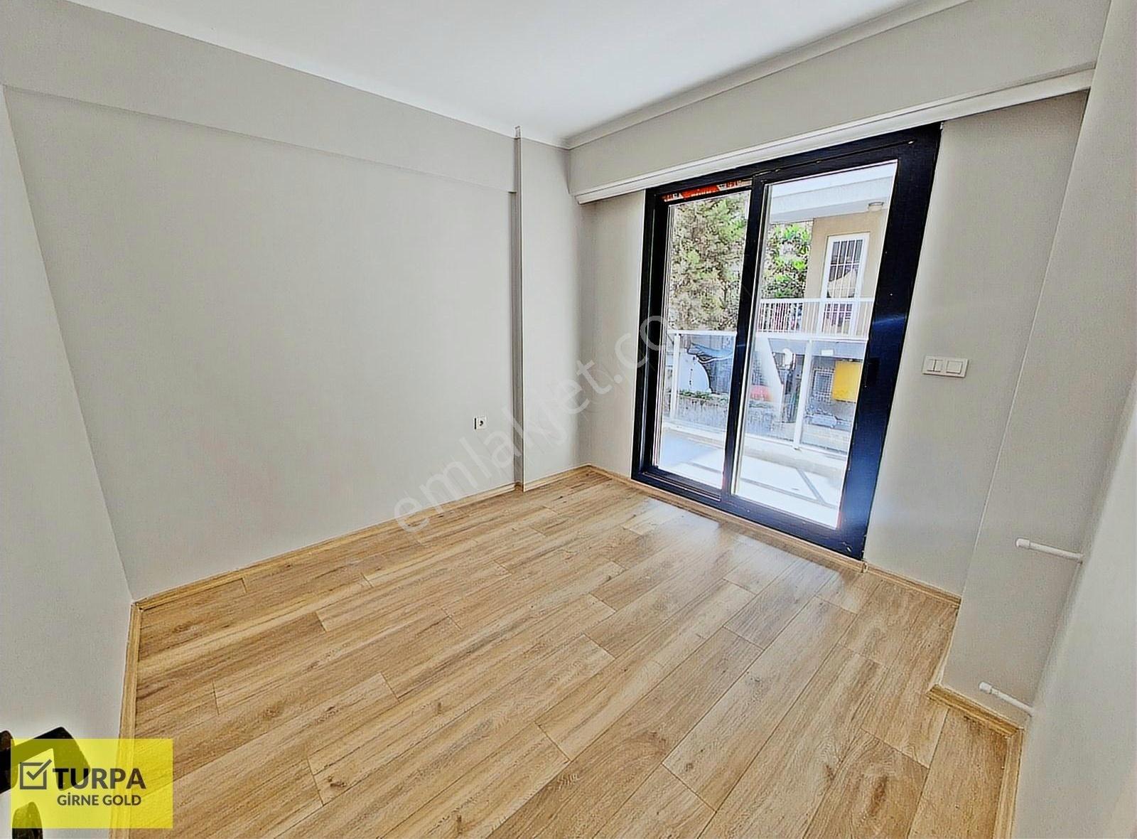 Bostanlı'da Köşe Konumda Ebeveyn Banyolu 3+1 Satılık Sıfır Daire - Görsel 6