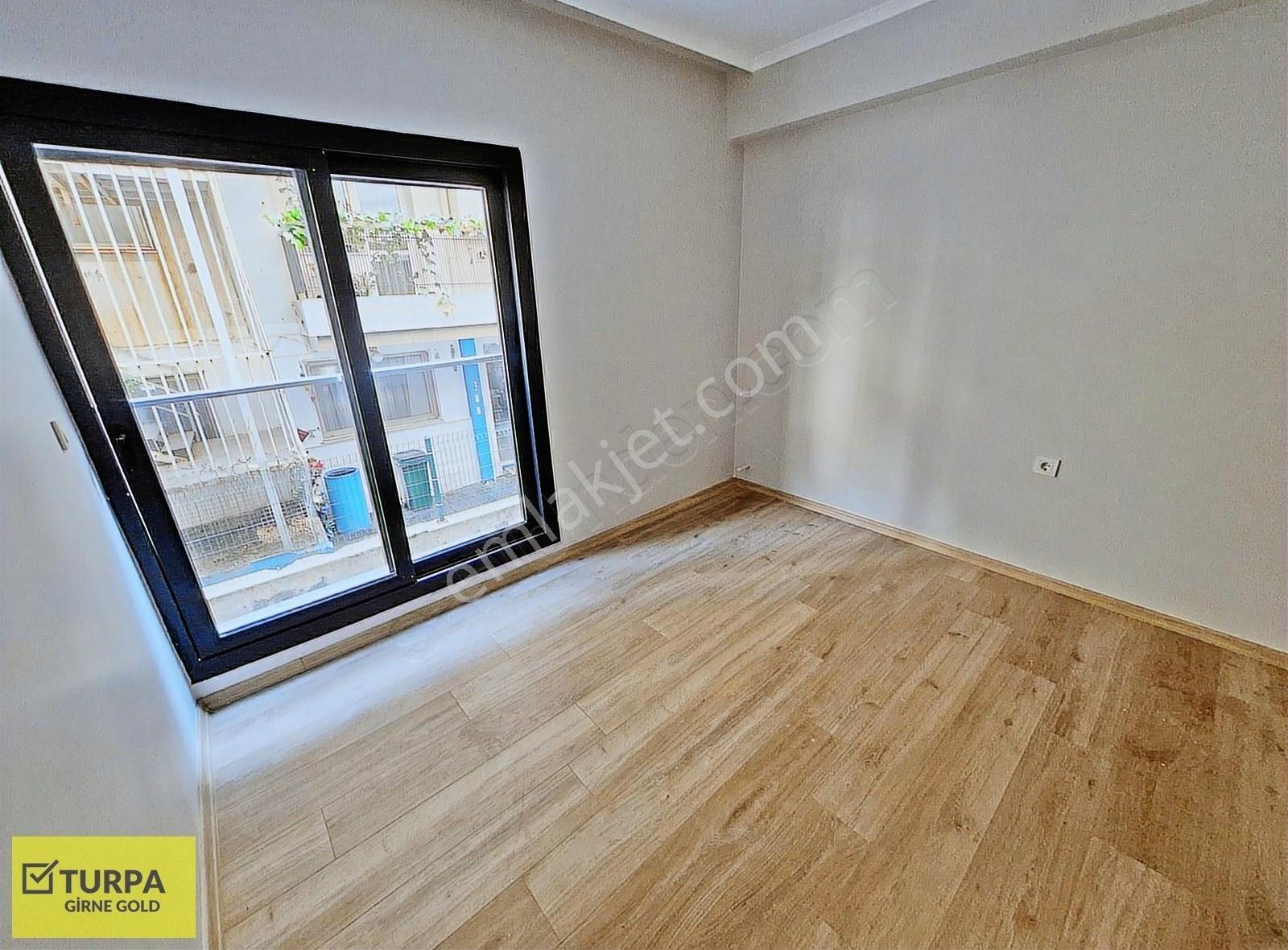 Bostanlı'da Köşe Konumda Ebeveyn Banyolu 3+1 Satılık Sıfır Daire - Görsel 42