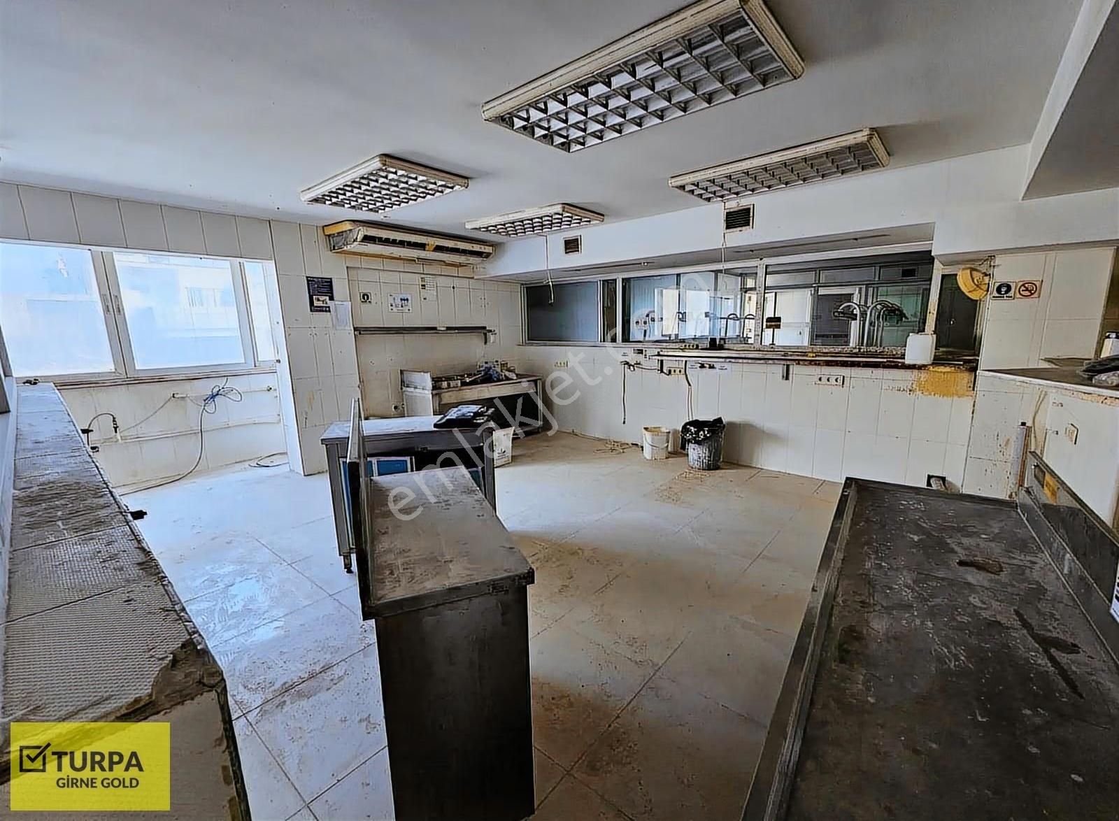 Basmane'de Tüm Sektörlere Uygun Kiralık Ofis - Görsel 3