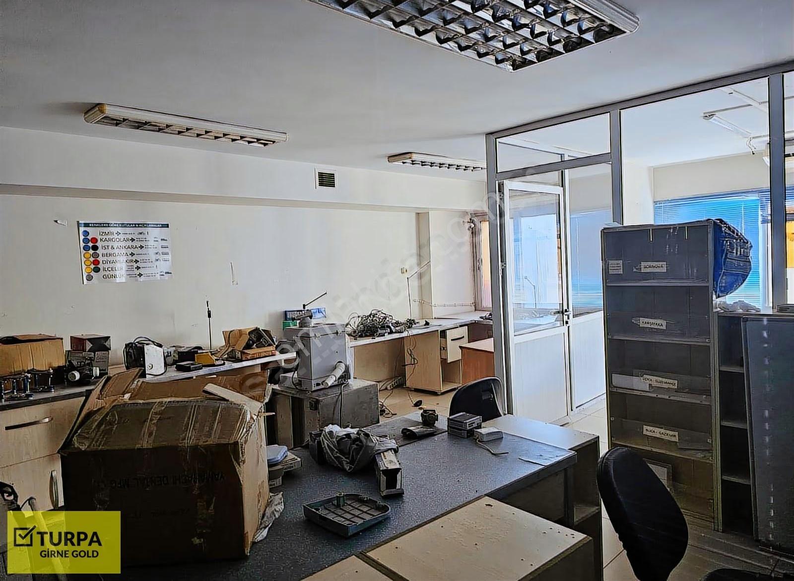 Basmane'de Tüm Sektörlere Uygun Kiralık Ofis - Görsel 2
