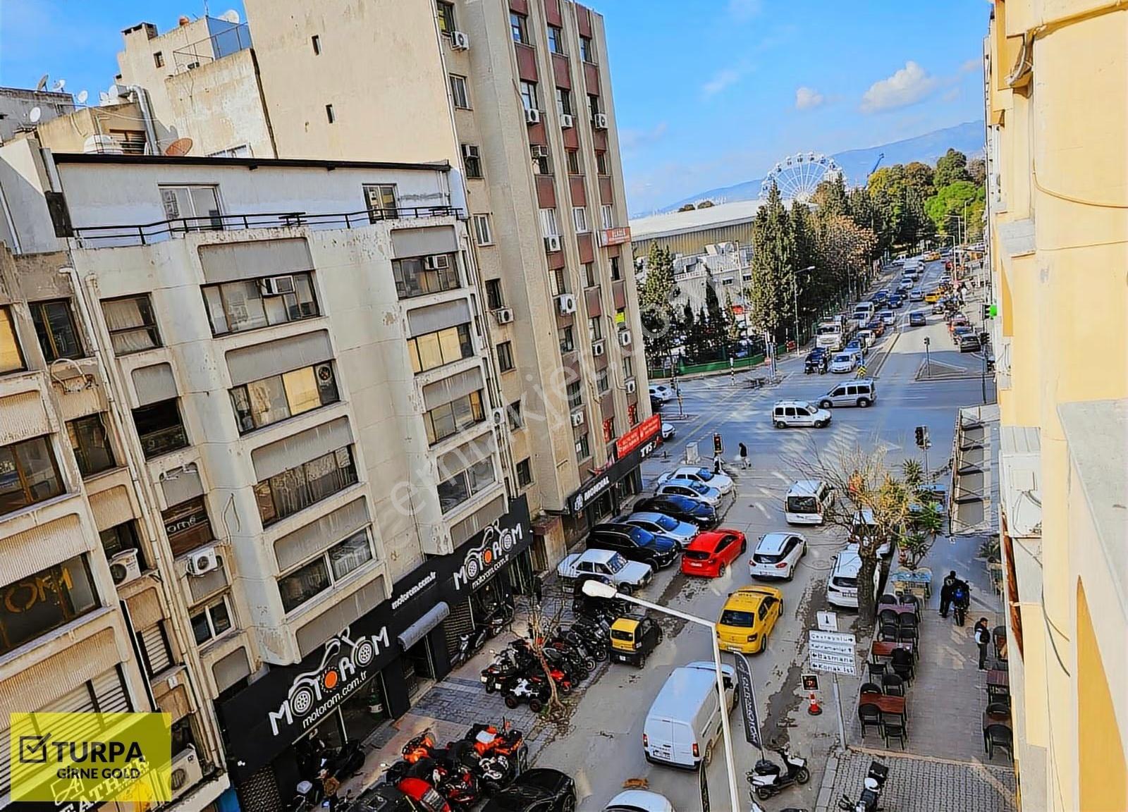 Basmane'de Tüm Sektörlere Uygun Kiralık Ofis - Görsel 15