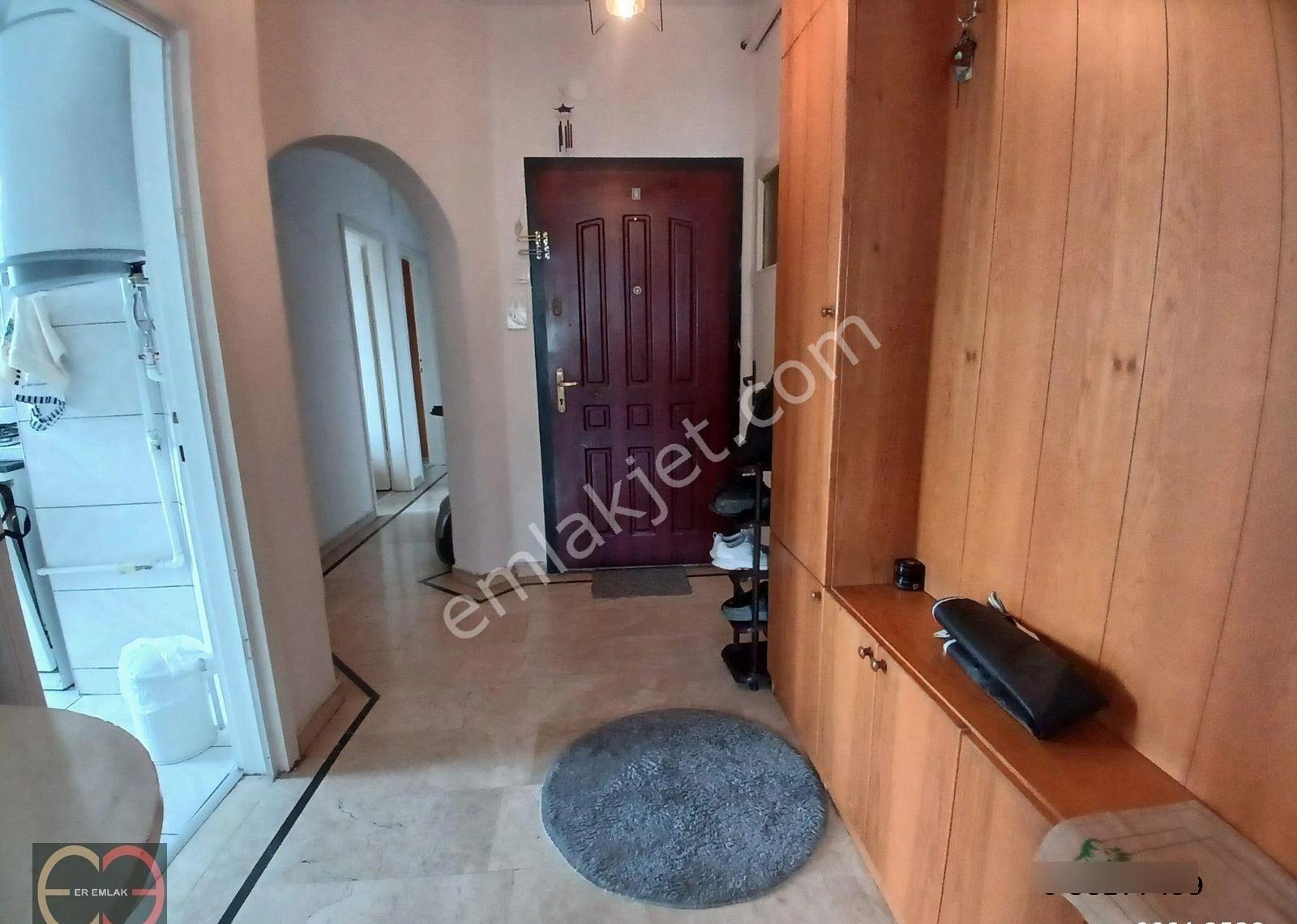 Bahçelievler Ön Cephe Manzaralı,asansörlü,otoparklı 3+1 Daire - Görsel 12