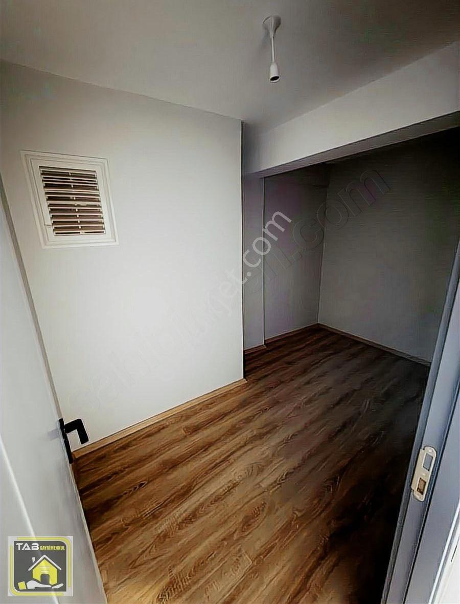 Atatürk Caddesi Üzerinde | Millet Bahçesi Manzaralı | 5+1 Dublex - Görsel 3