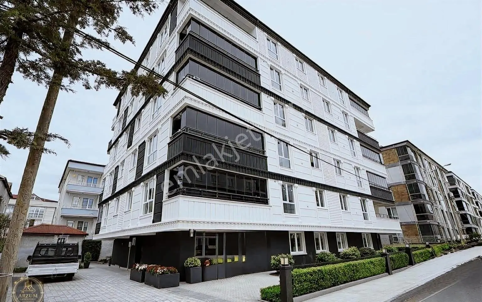 Yeni Mahalle De 2+1 0 Yerden Isıtmalı Anahtar Teslim 105 M2 Ev