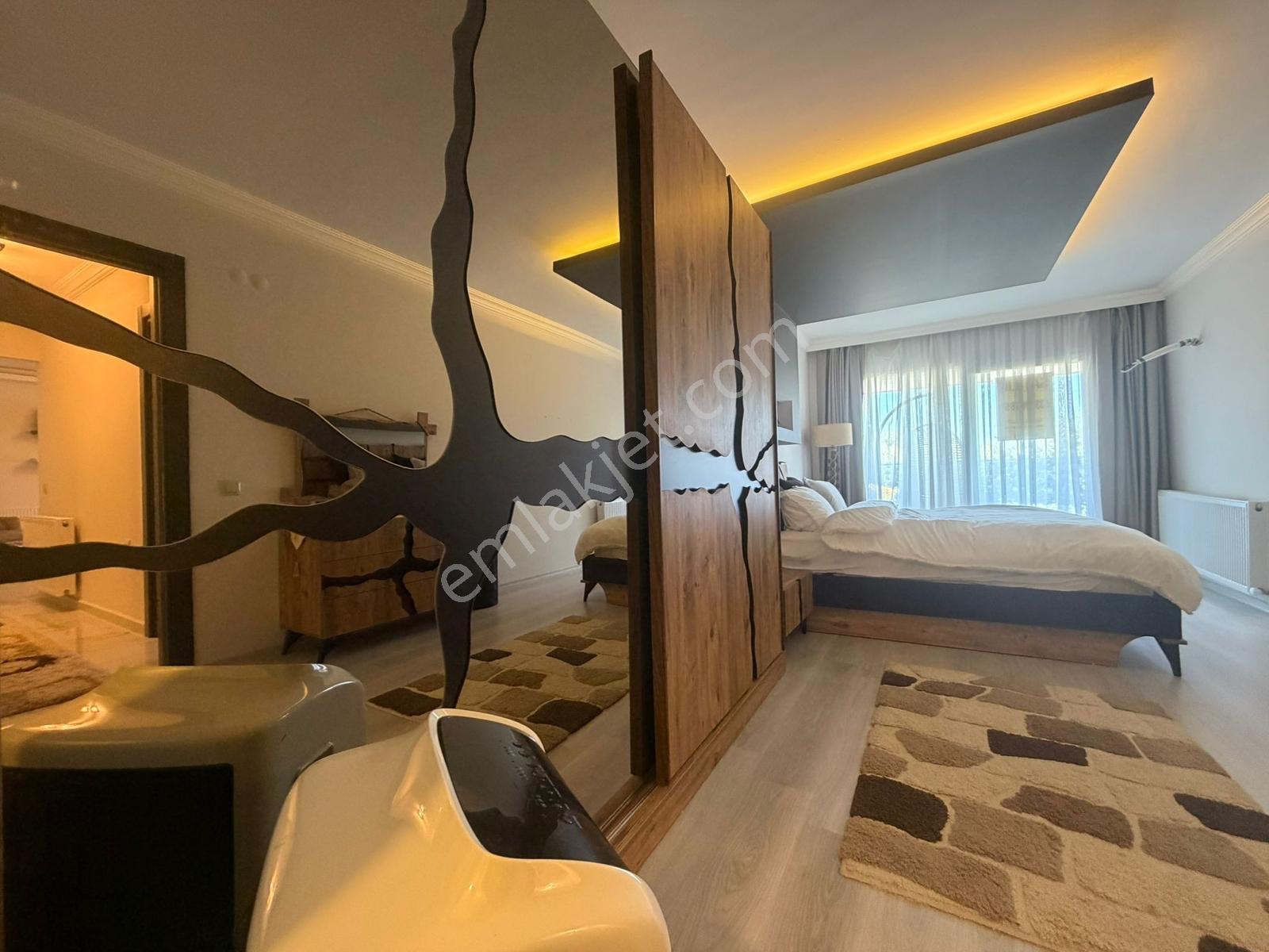 Kuşadası Sinerji Sitesinde Havuzlu 3+1 Satılık Eşyalı Daire - Görsel 19