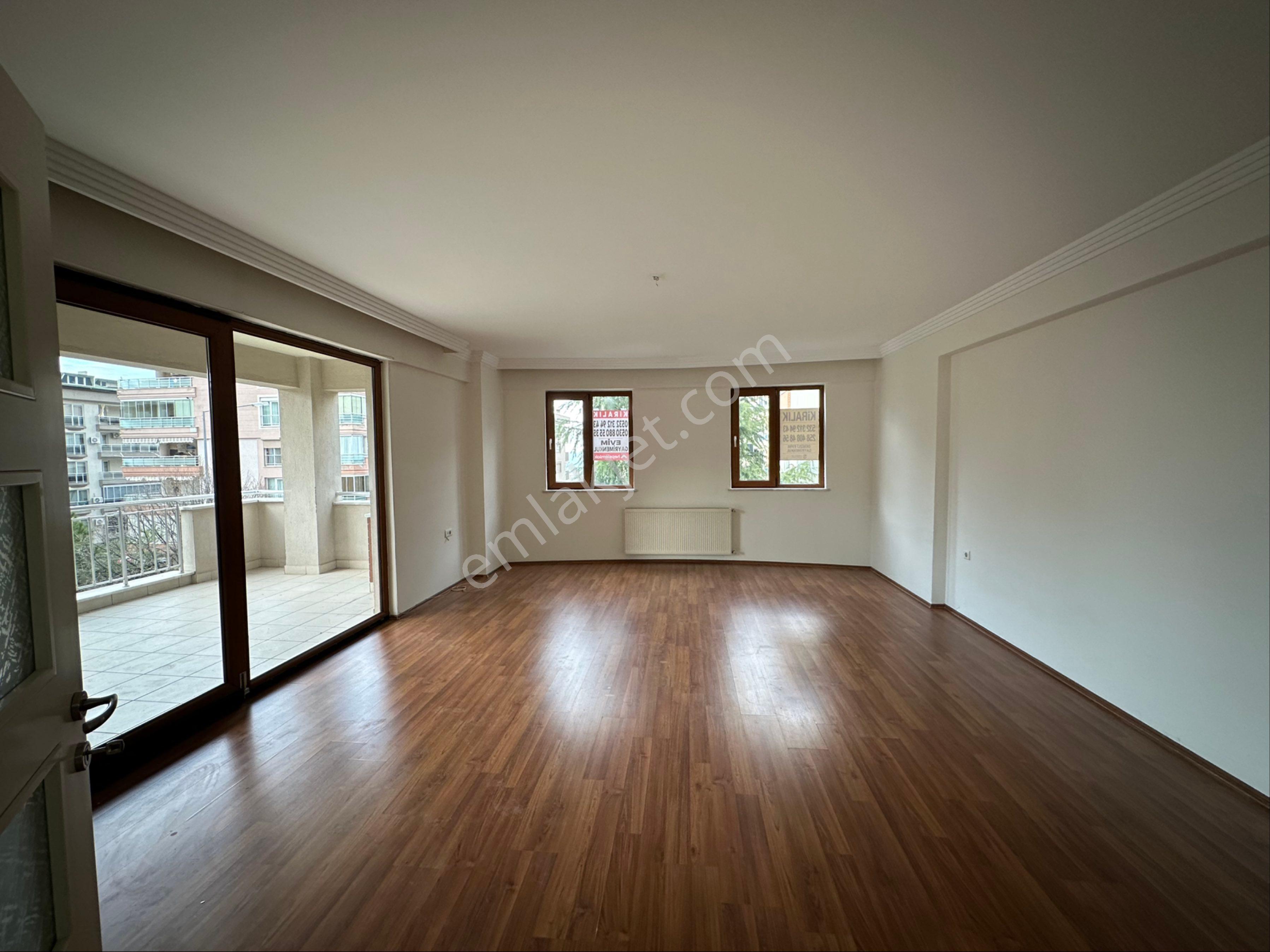 Denizli Merkezefendi Gerzele 4+1 220 M2 Kiralık Daire - Görsel 3