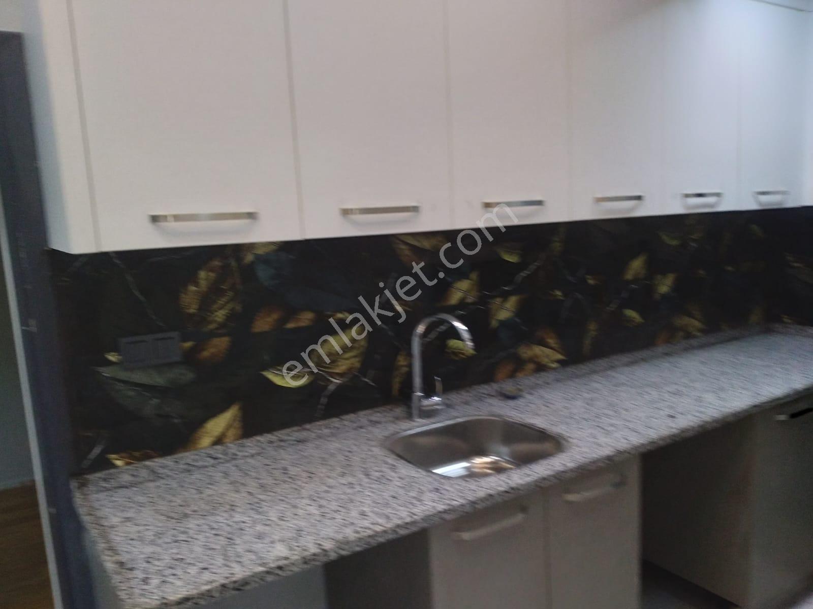Antalya Kepez Kuzeyyaka Maahallesi 2+1 Zemin Lüks 15.000tl
