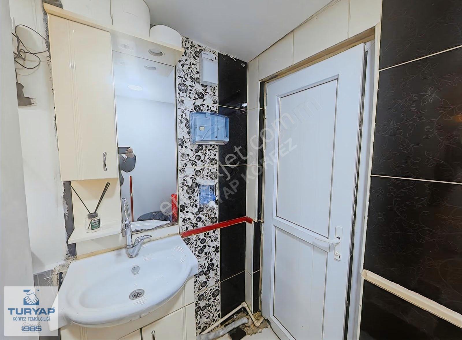 Kocaeli Merkezde 200 M2 Adliyenin Karşısında Satılık Dükkan - Görsel 8