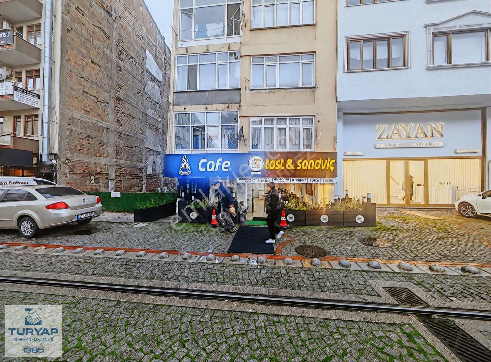 Kocaeli Merkezde 200 M2 Adliyenin Karşısında Satılık Dükkan - Görsel 31