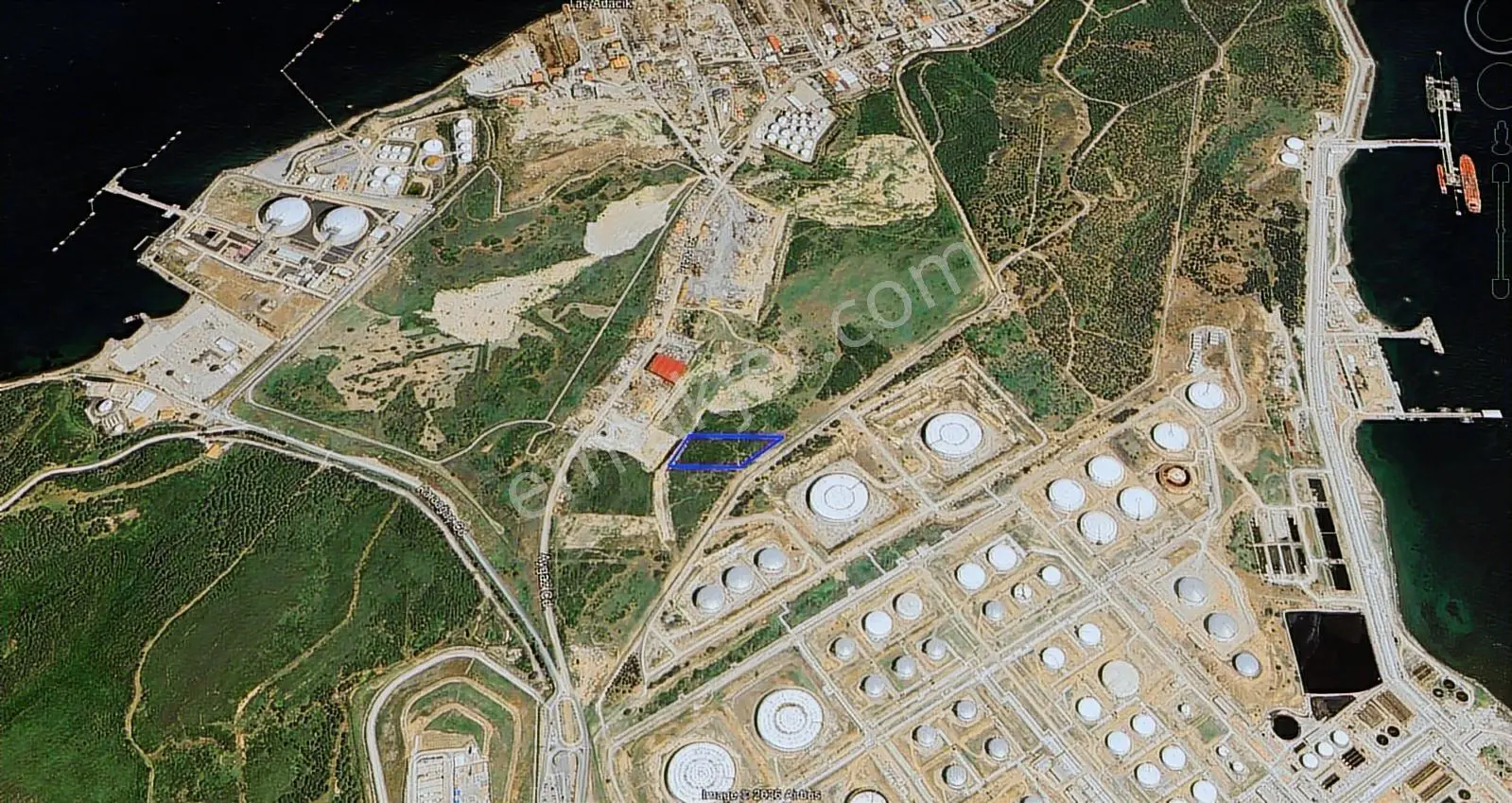 Satılık Aliağa Sanayi Sitesi İçerisinde İmarlı Arsa
