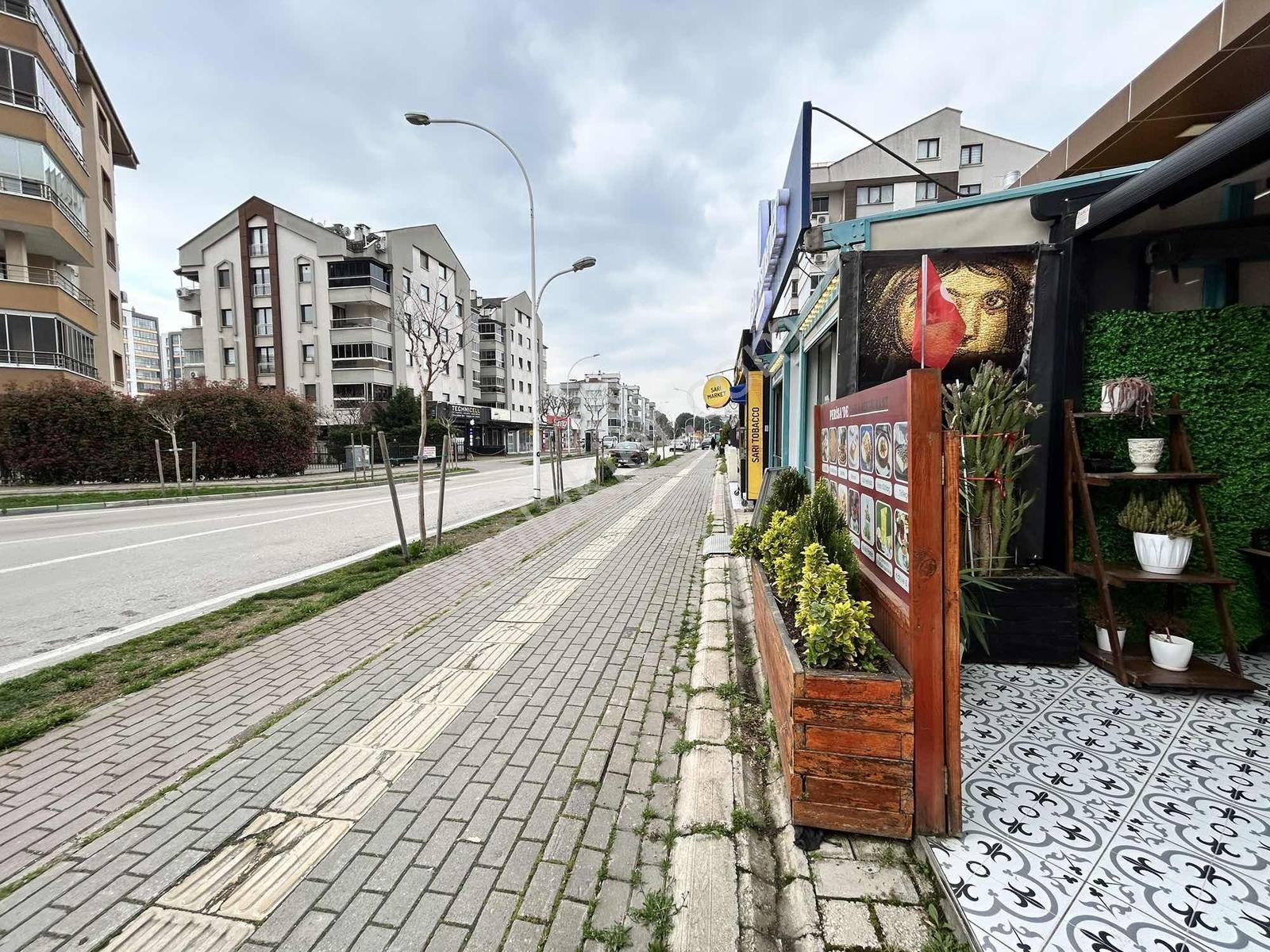 Ertuğrul Da İşlek Cadde Üzerinde Devren Kiralık Kafe Restoran - Görsel 24