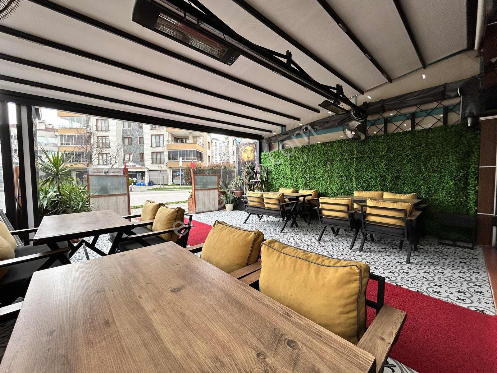 Ertuğrul Da İşlek Cadde Üzerinde Devren Kiralık Kafe Restoran - Görsel 18