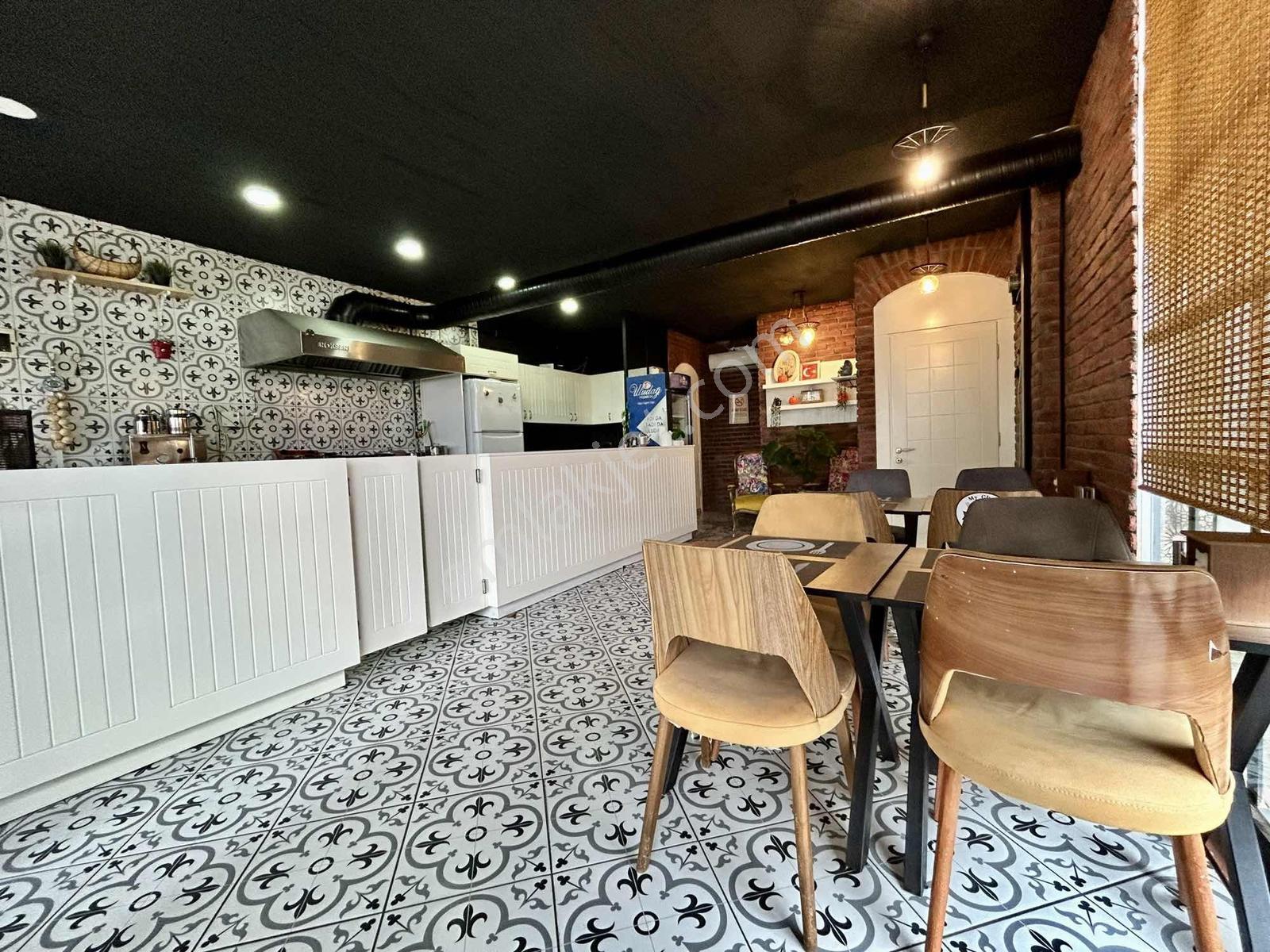 Ertuğrul Da İşlek Cadde Üzerinde Devren Kiralık Kafe Restoran - Görsel 6