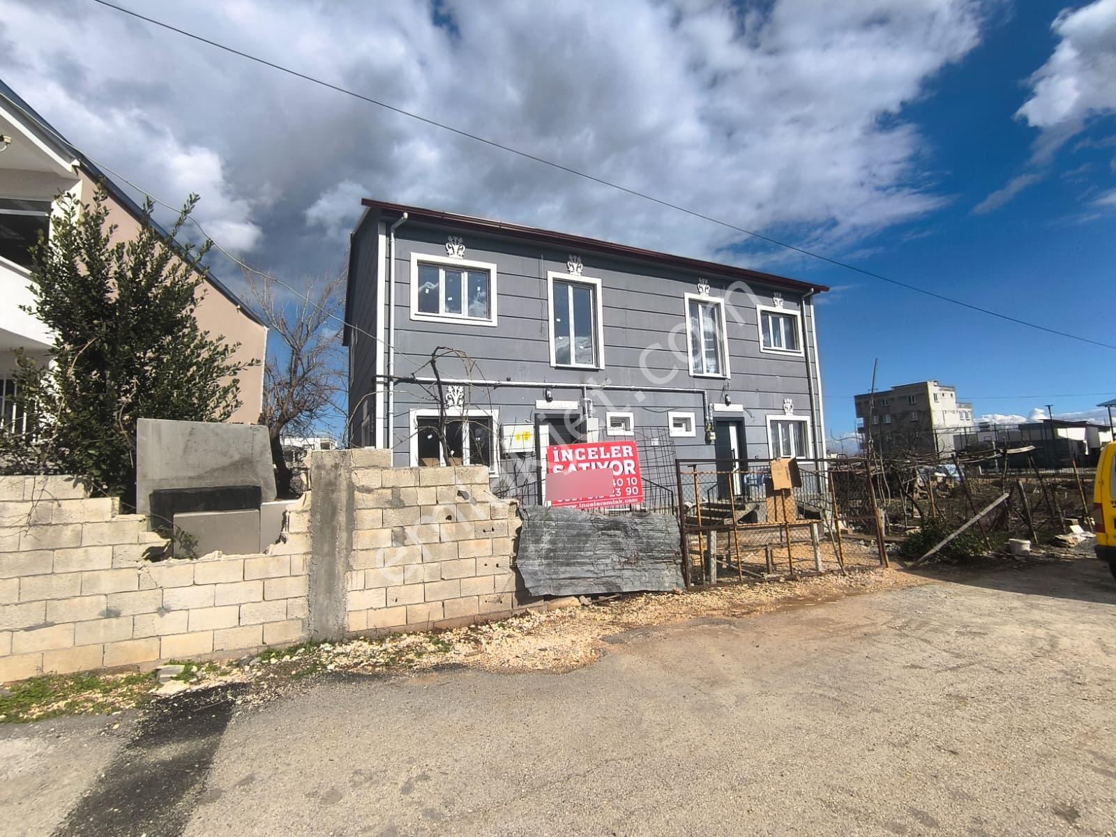 Adıyaman Bahçecik'te Satılık 200m2 Arsa Üzeri 3+1 Ferah Villa