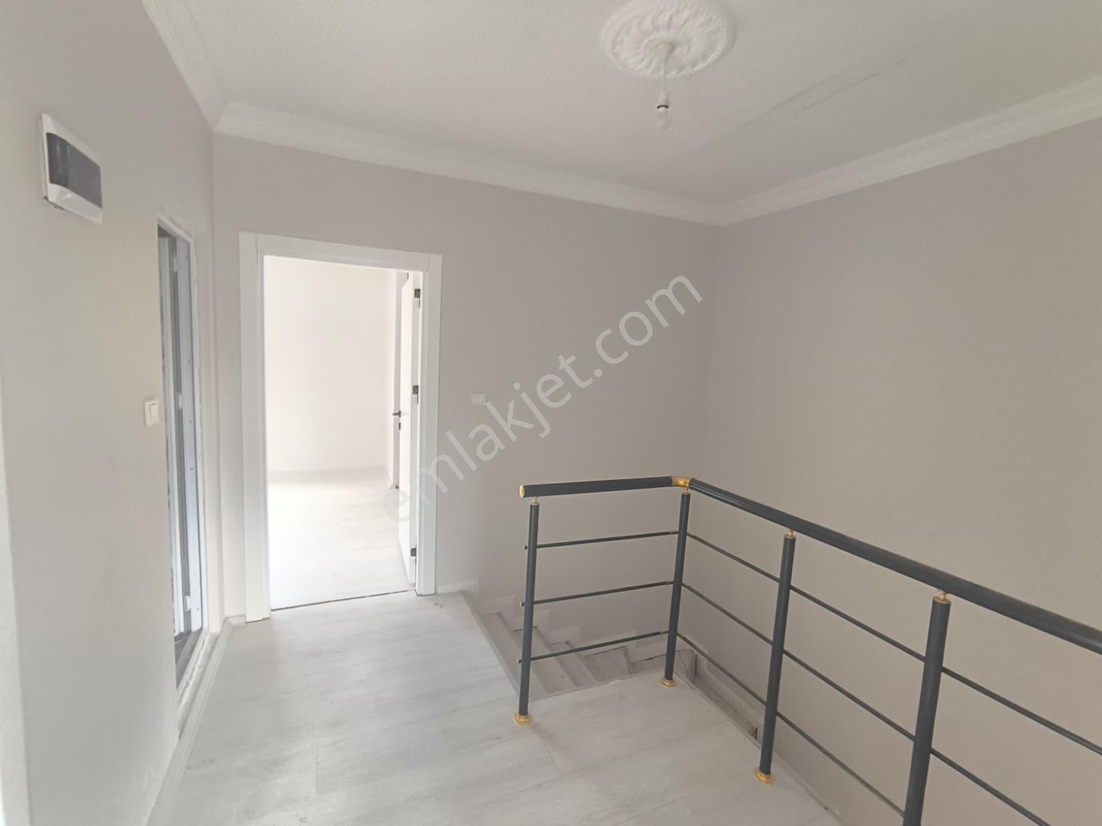 Adıyaman Bahçecik'te Satılık 200m2 Arsa Üzeri 3+1 Ferah Villa - Görsel 4