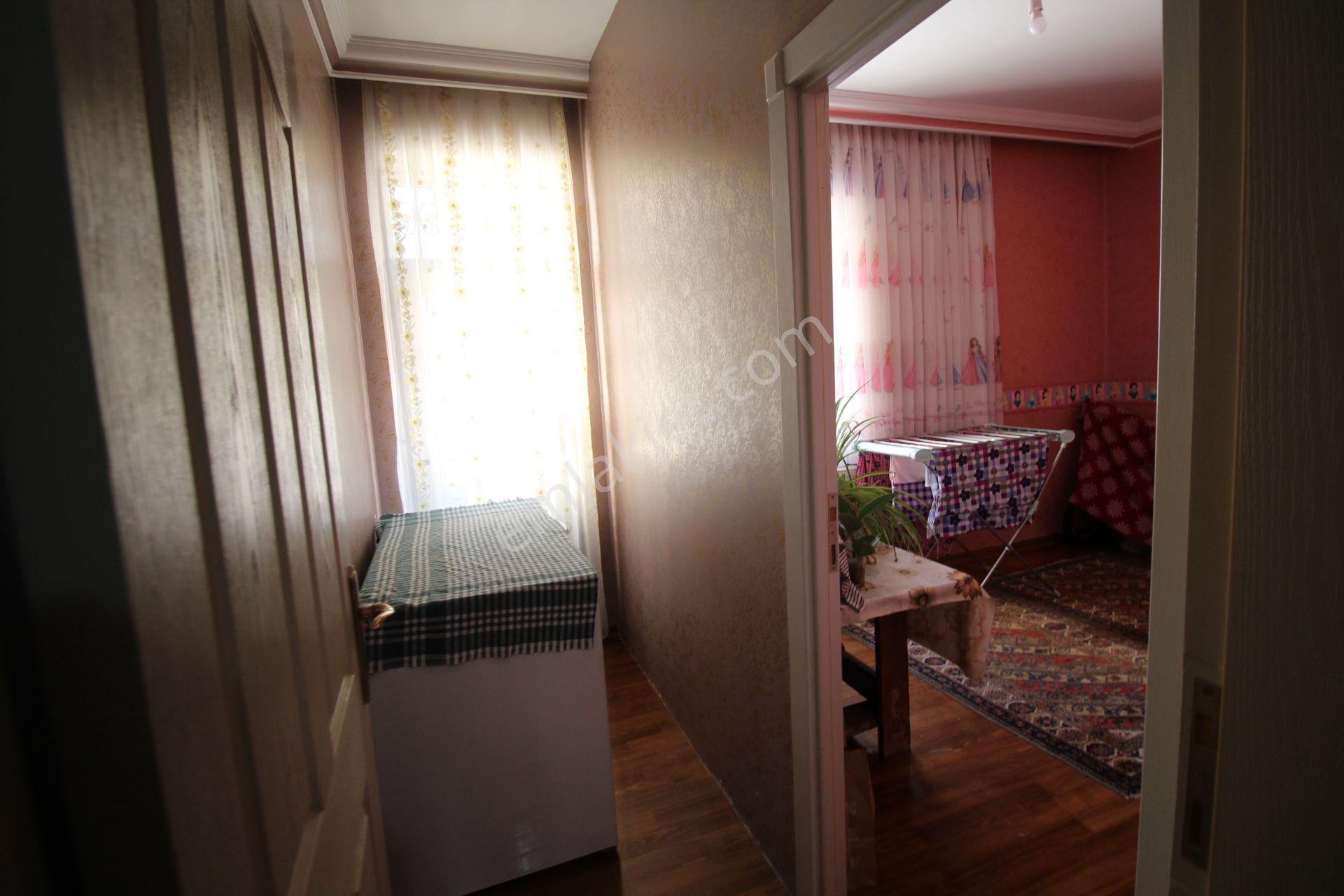 Aksaray Taşpazarda Aliağa Cami Yanı Anayolda Satılık İşyeri-ofis - Görsel 31