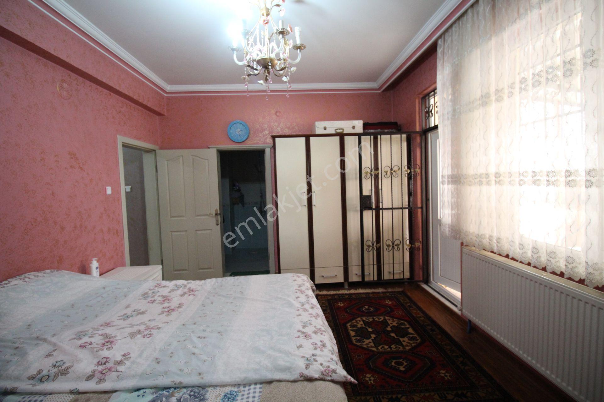Aksaray Taşpazarda Aliağa Cami Yanı Anayolda Satılık İşyeri-ofis - Görsel 19