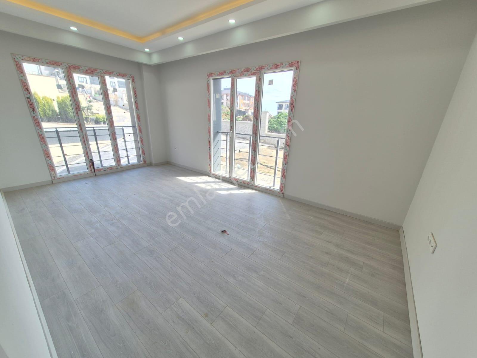 Delux'den Atatürk Mh.'de 3+1 Sıfır Lux Kiralık Bahçekatı Daire - Görsel 2