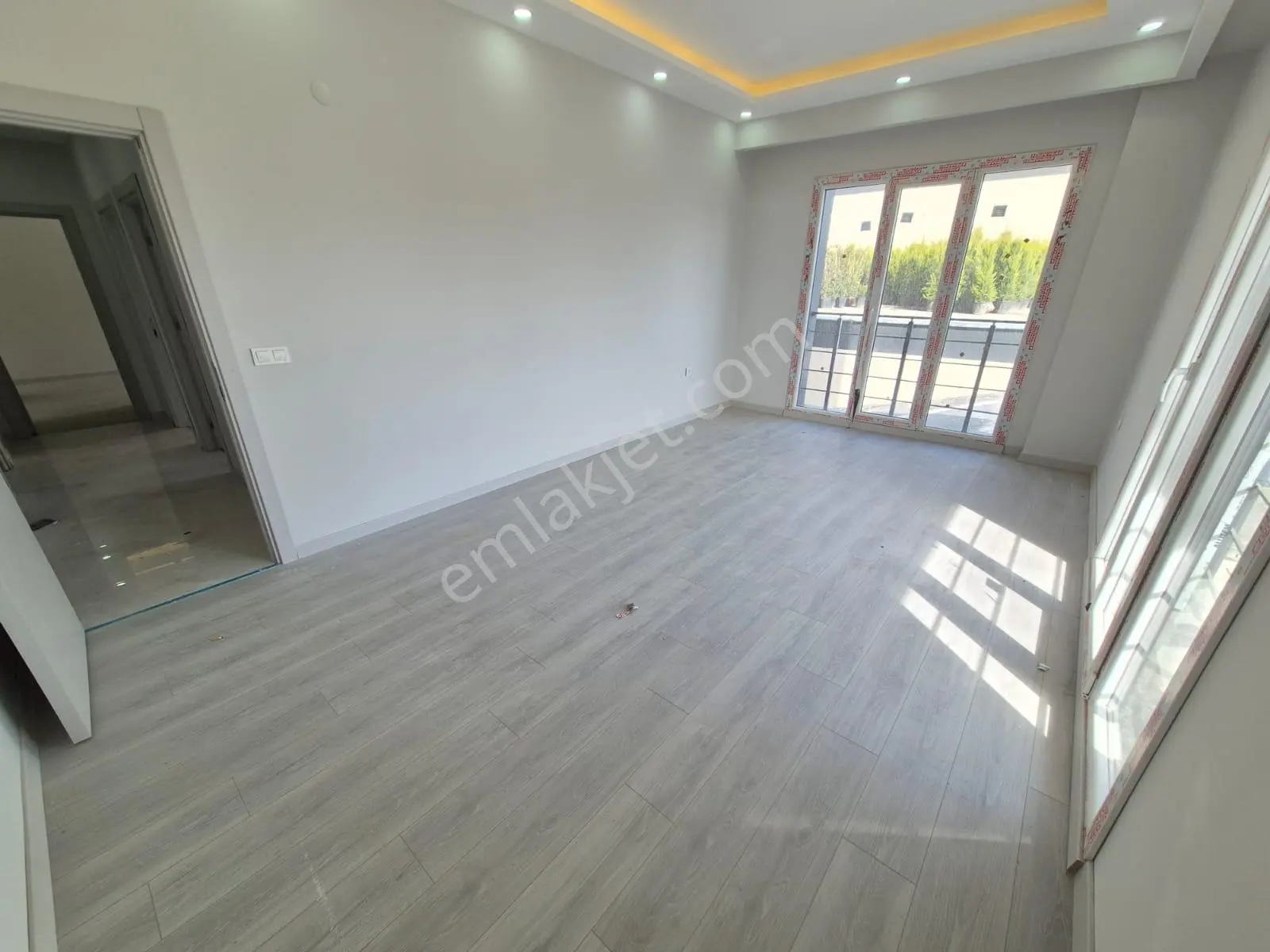 Delux'den Atatürk Mh.'de 3+1 Sıfır Lux Kiralık Bahçekatı Daire - Görsel 3